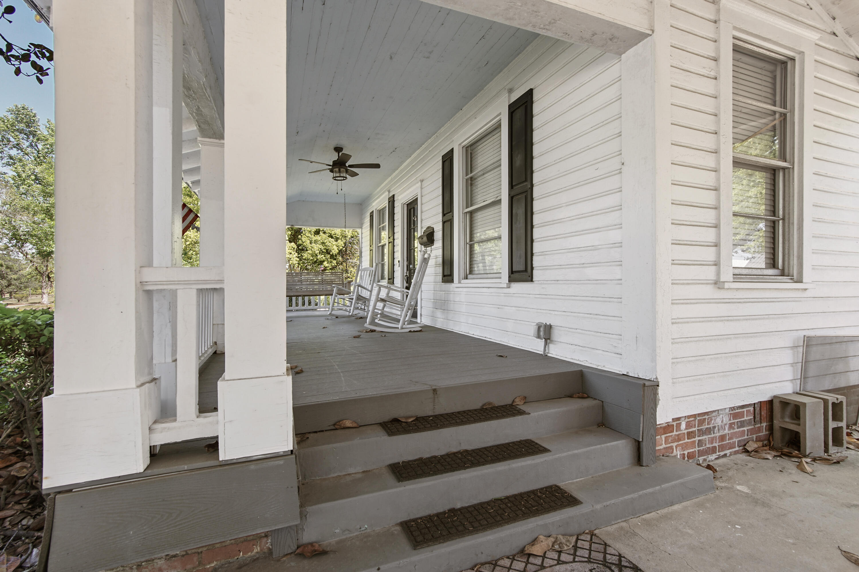 TOWN OF DEFUNIAK SPRINGS - Residential