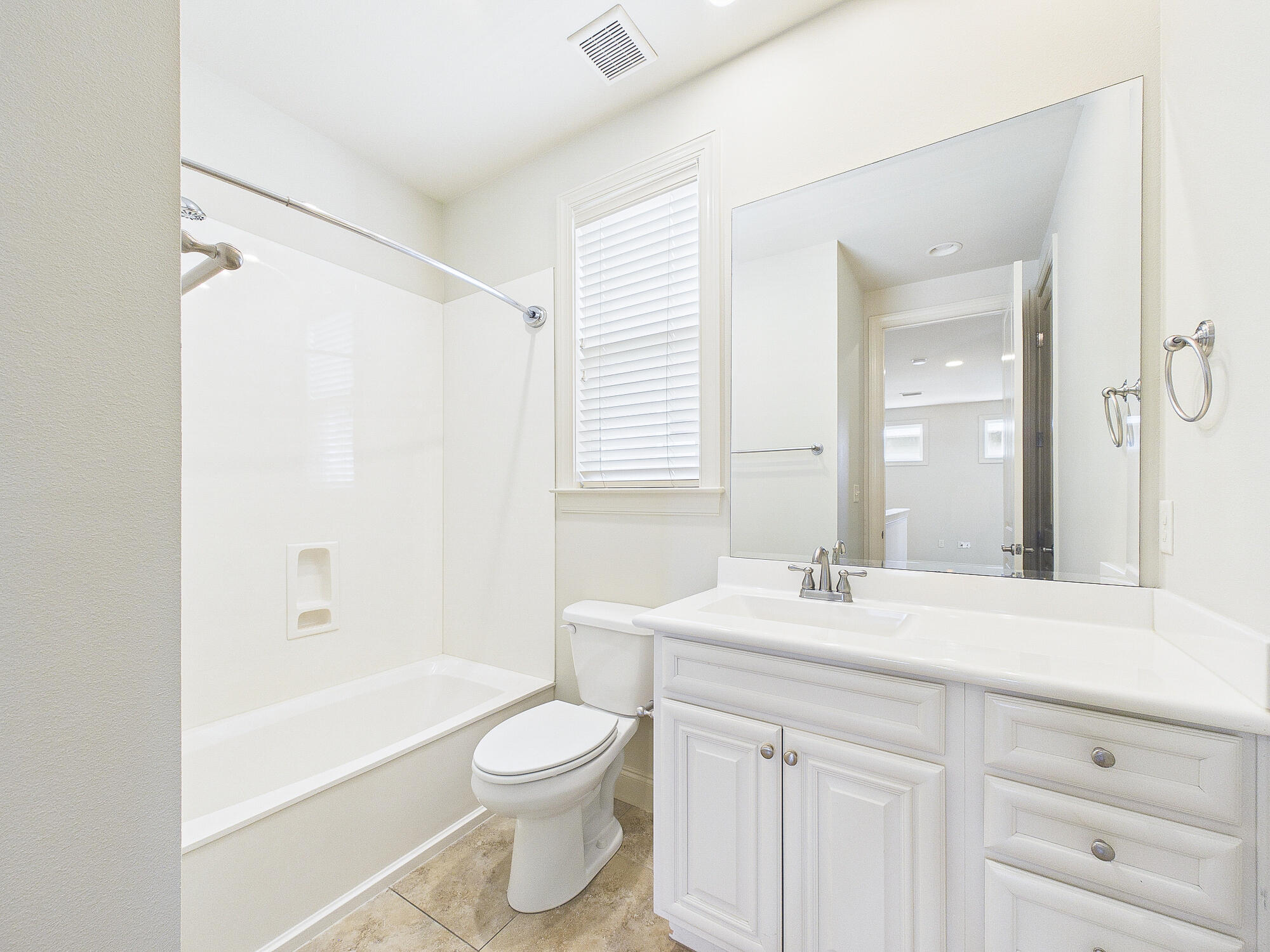 MARINA LANDING - Residential