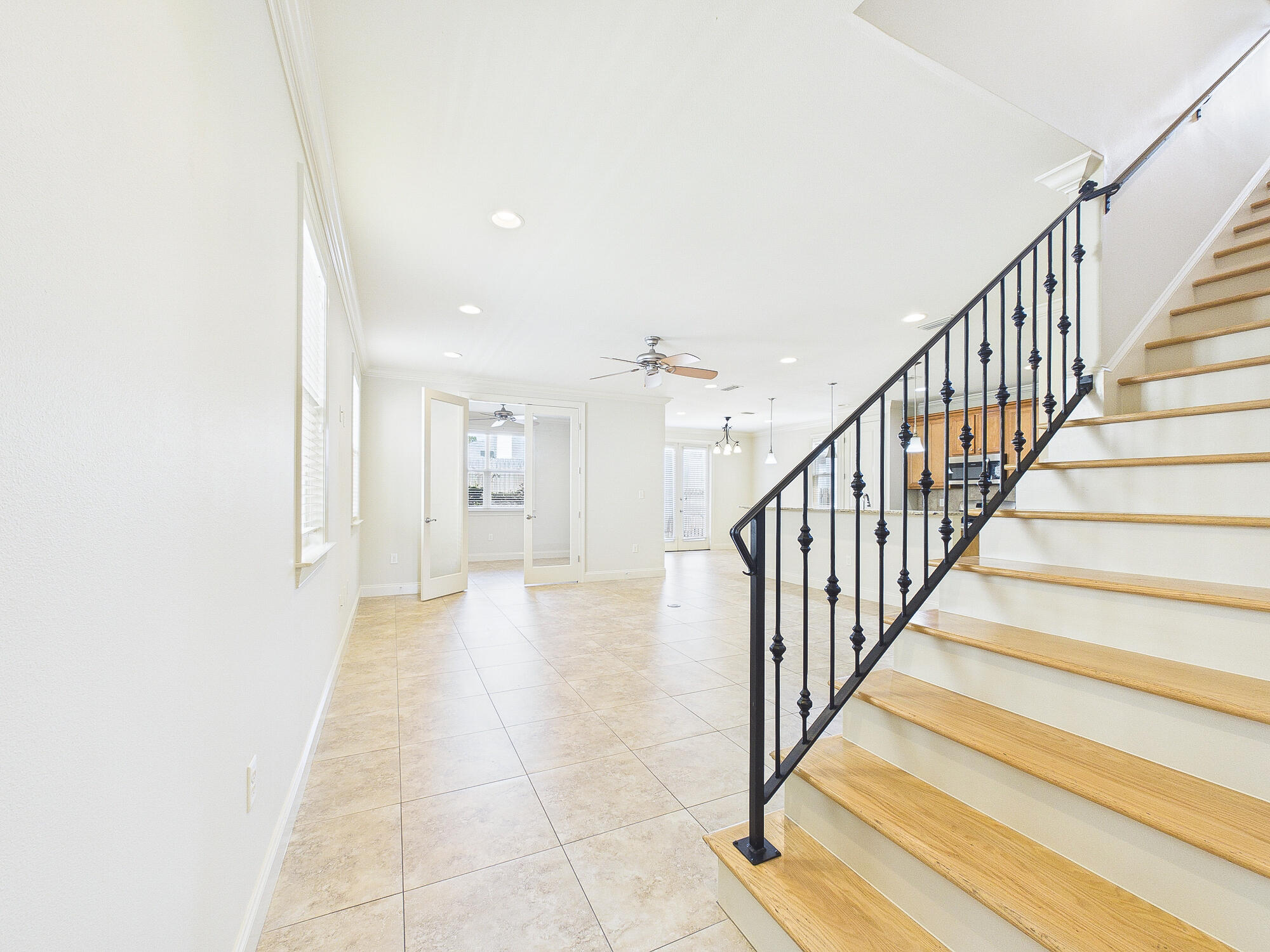 MARINA LANDING - Residential