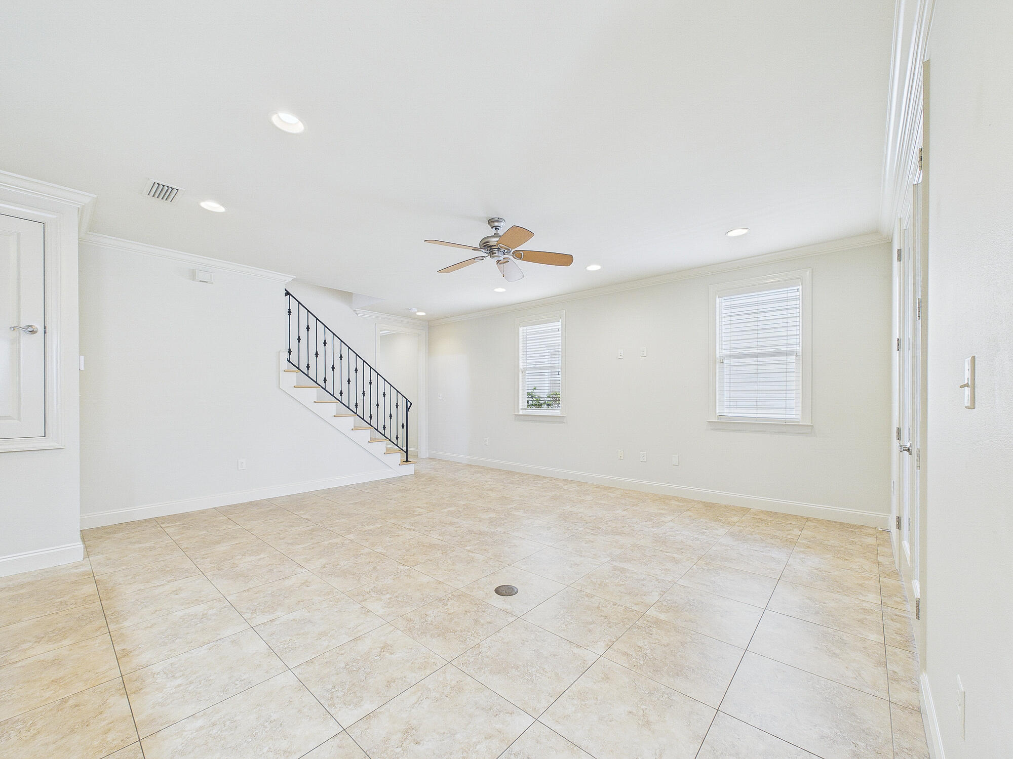 MARINA LANDING - Residential