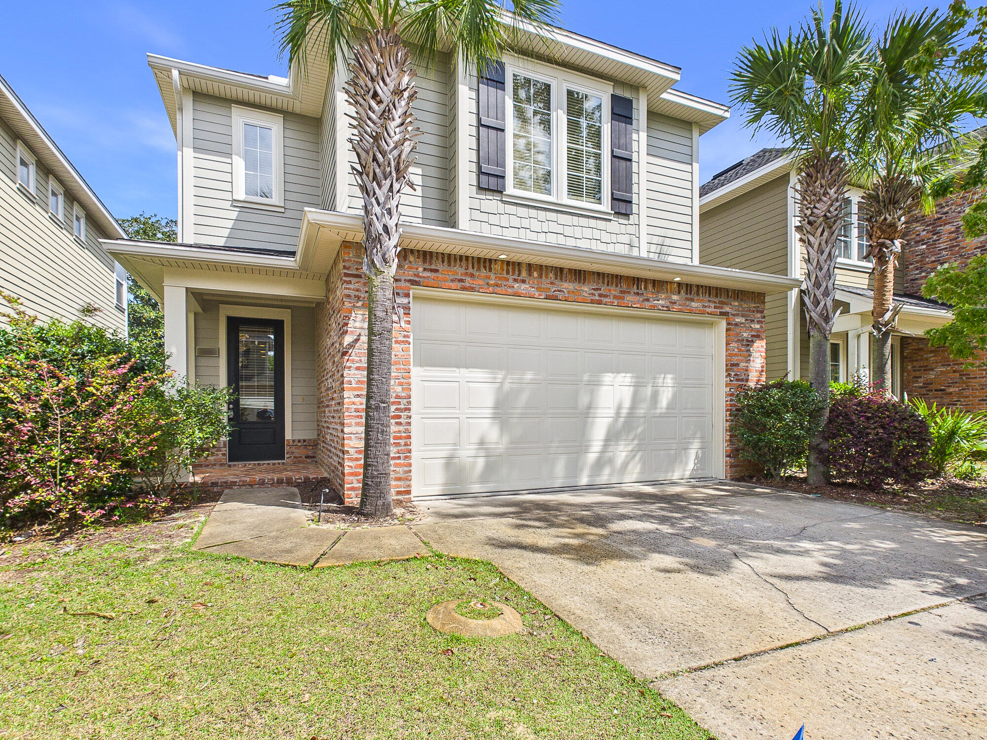 MARINA LANDING - Residential