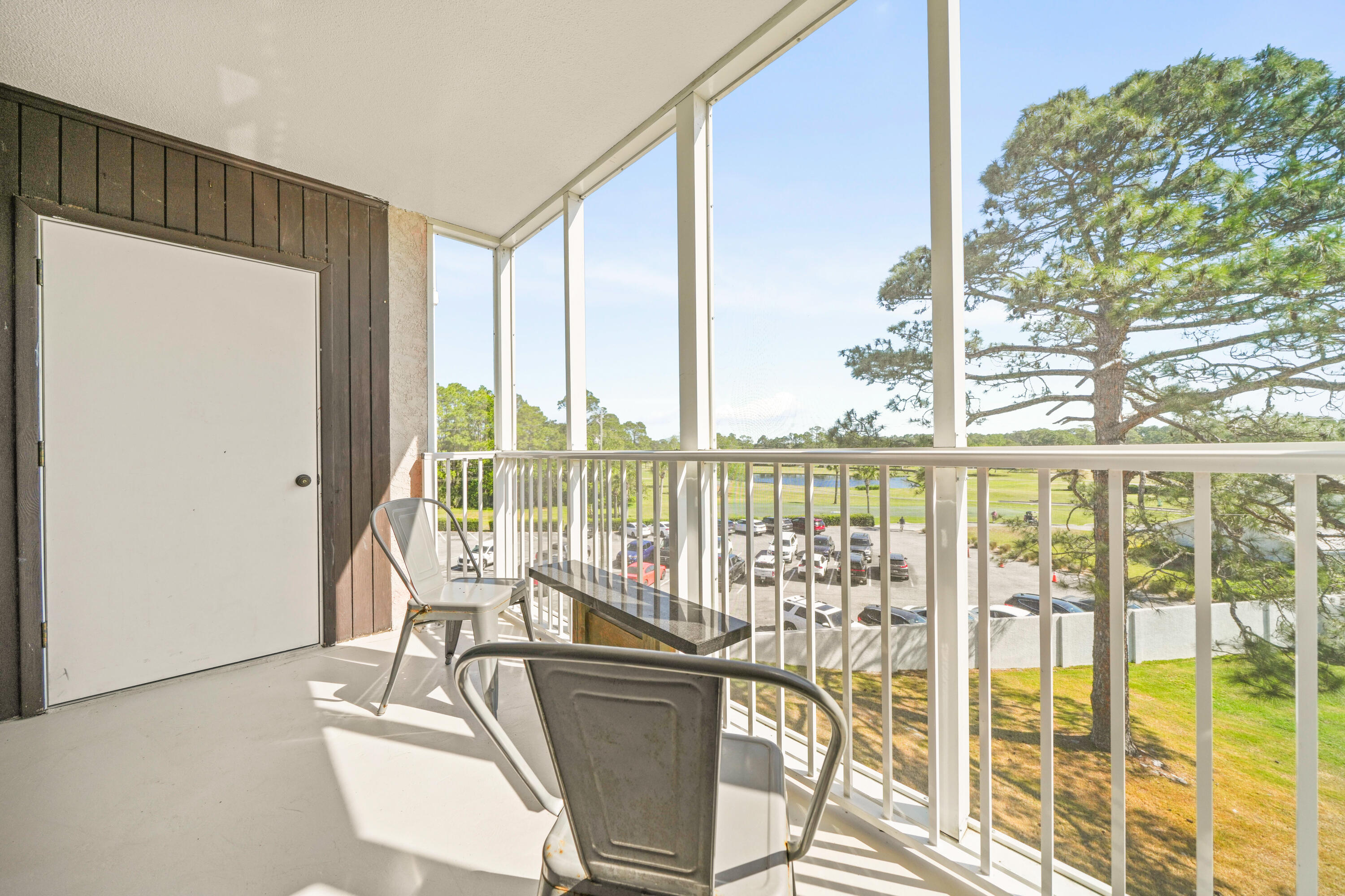 LEISURE 1 CONDO - Residential