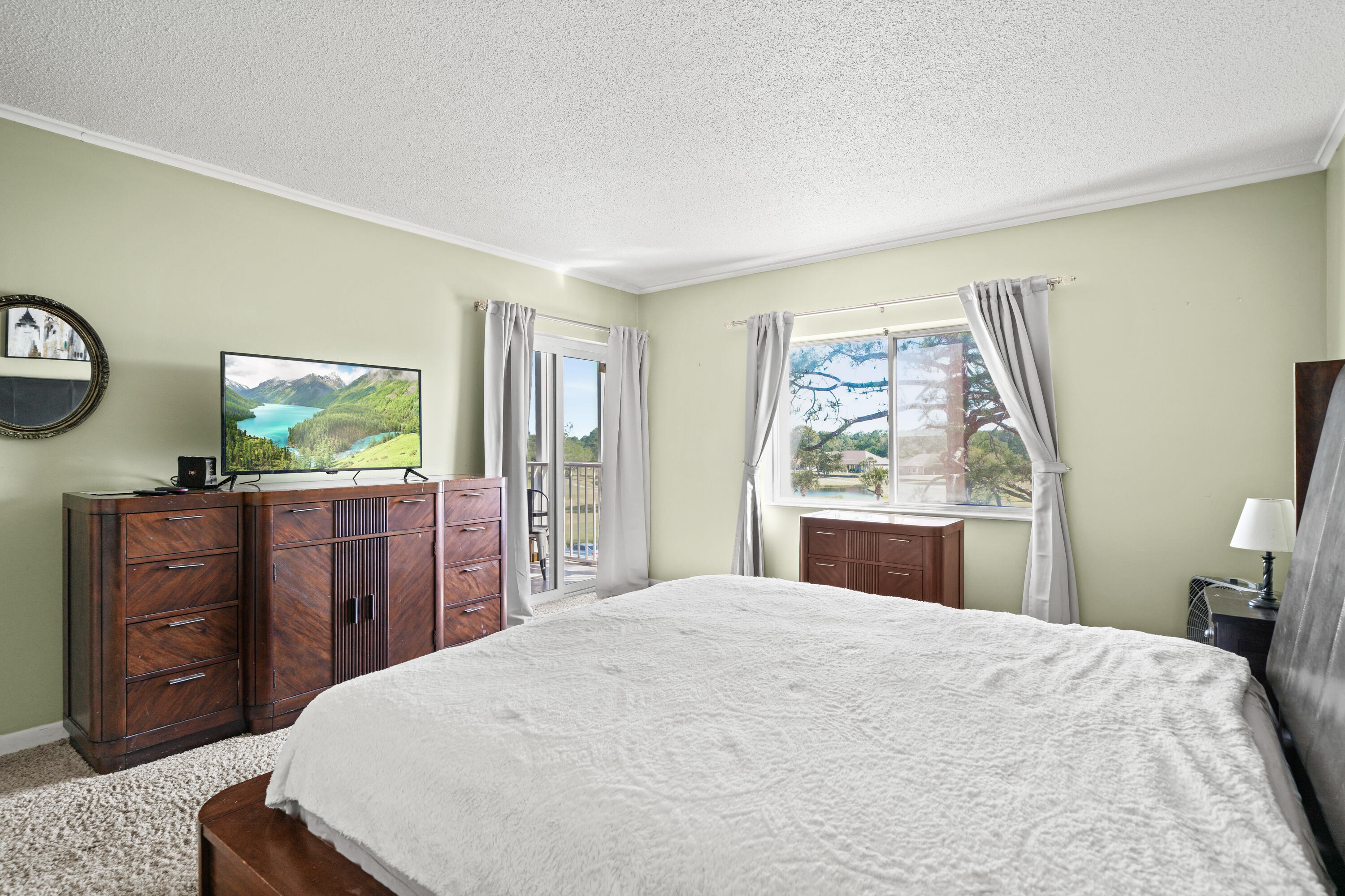 LEISURE 1 CONDO - Residential