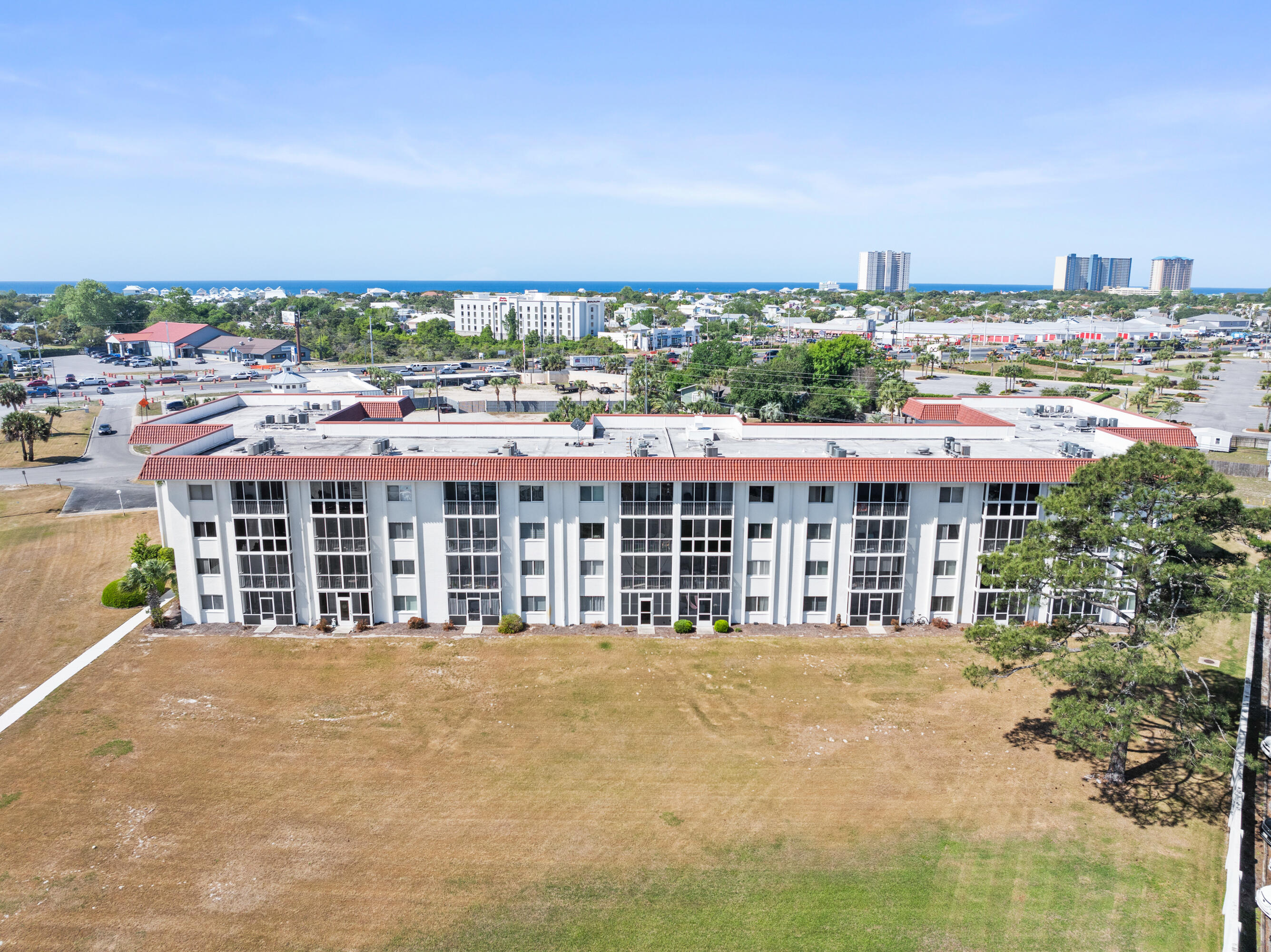 LEISURE 1 CONDO - Residential