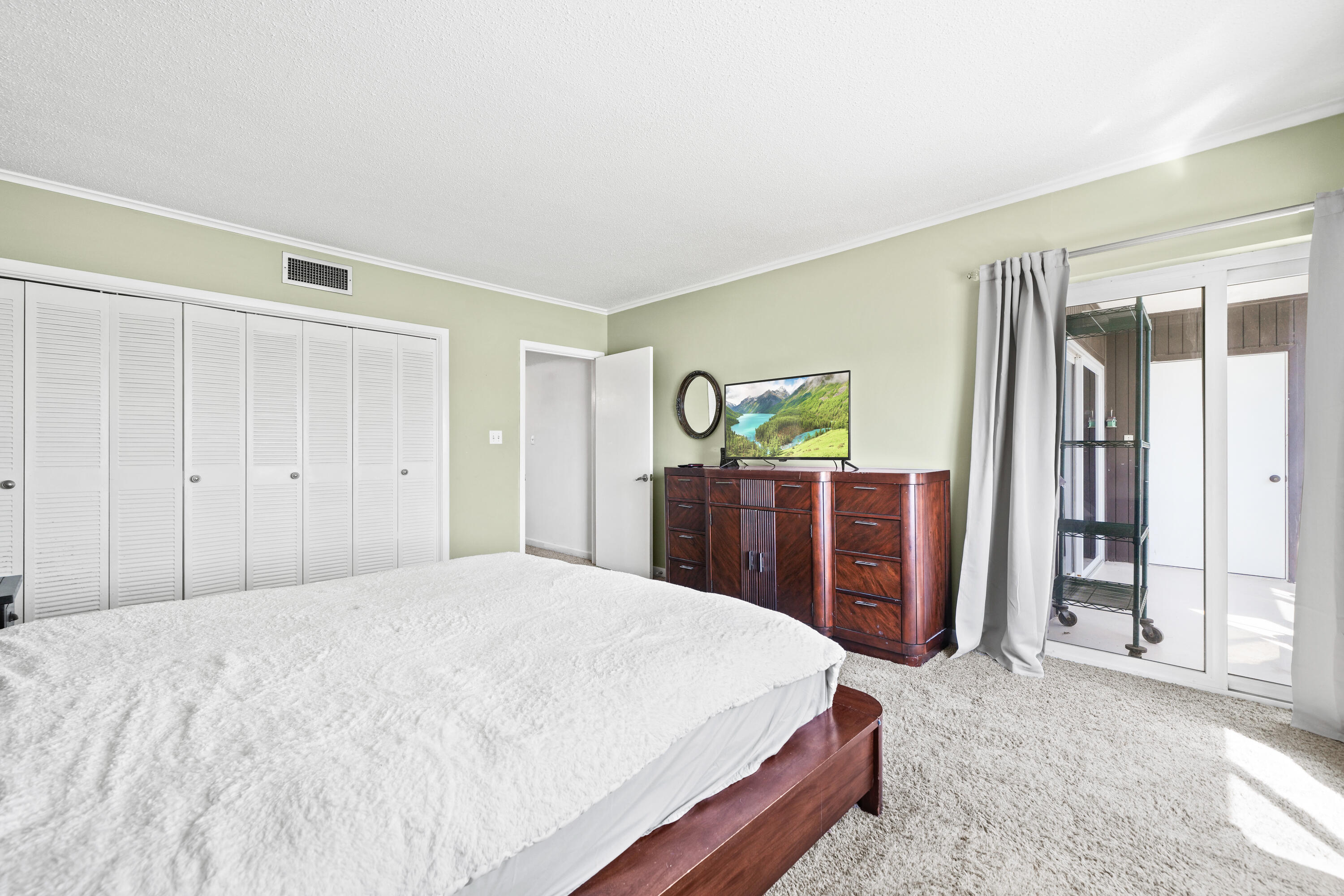 LEISURE 1 CONDO - Residential