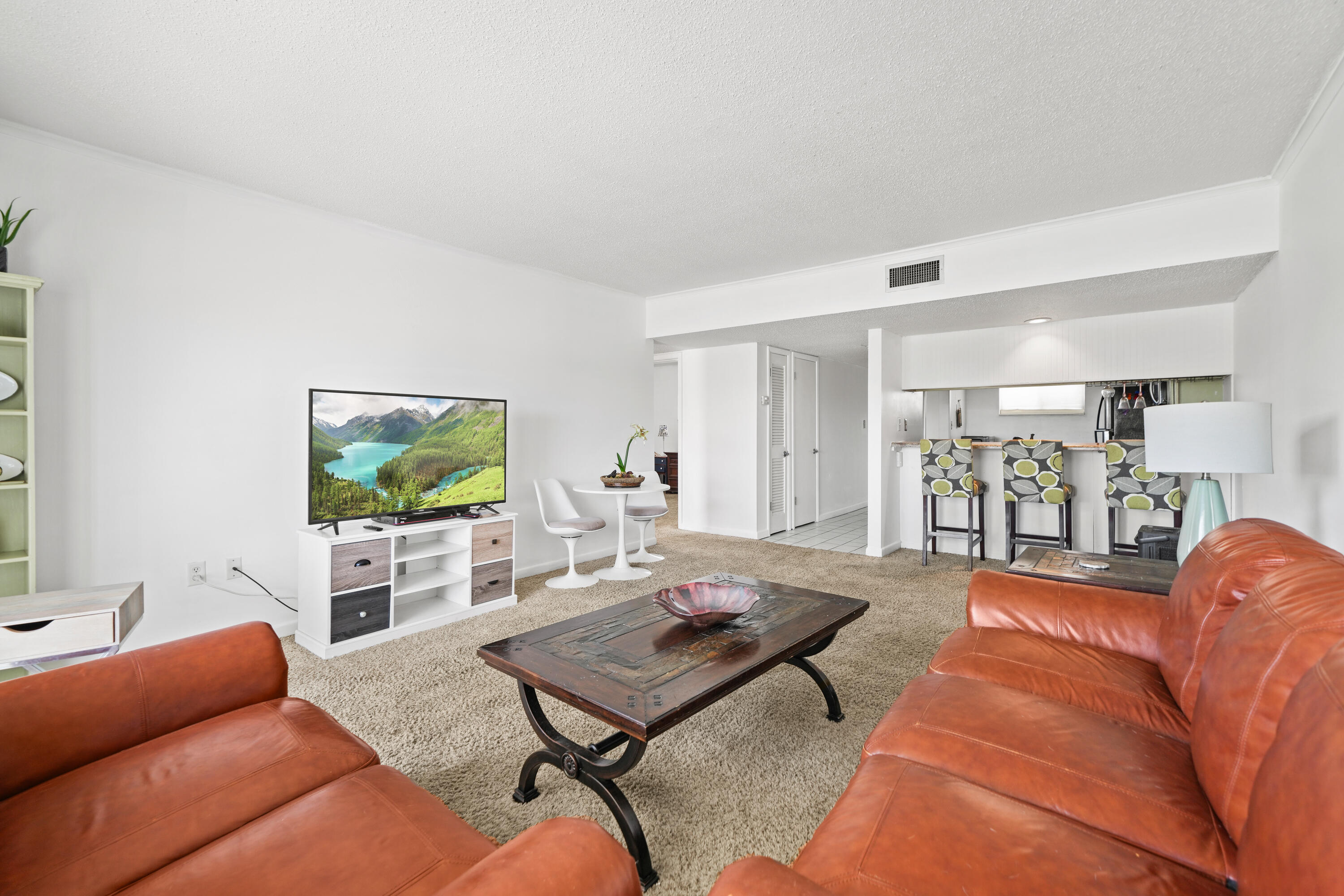 LEISURE 1 CONDO - Residential