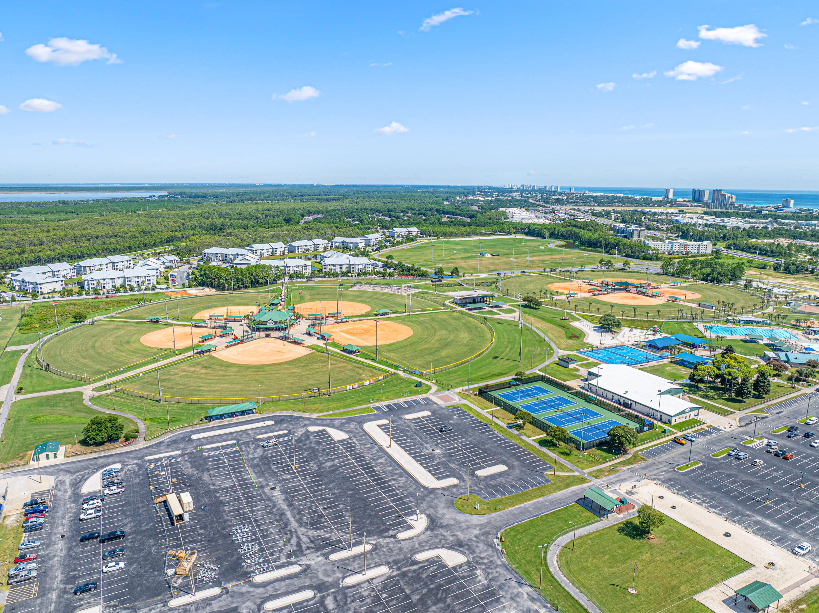 LEISURE 1 CONDO - Residential