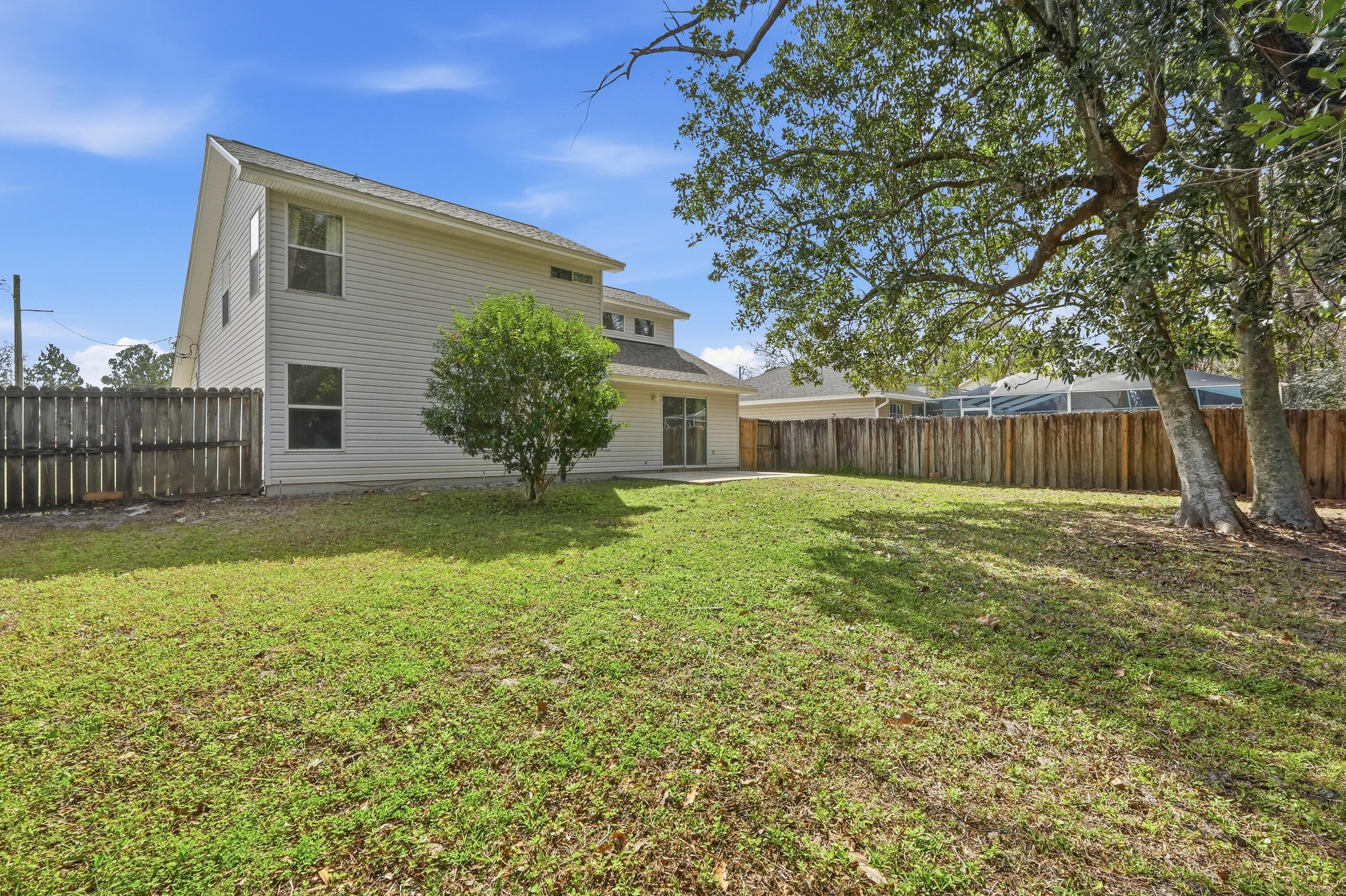 VALPARAISO PINECREST 6 - Residential