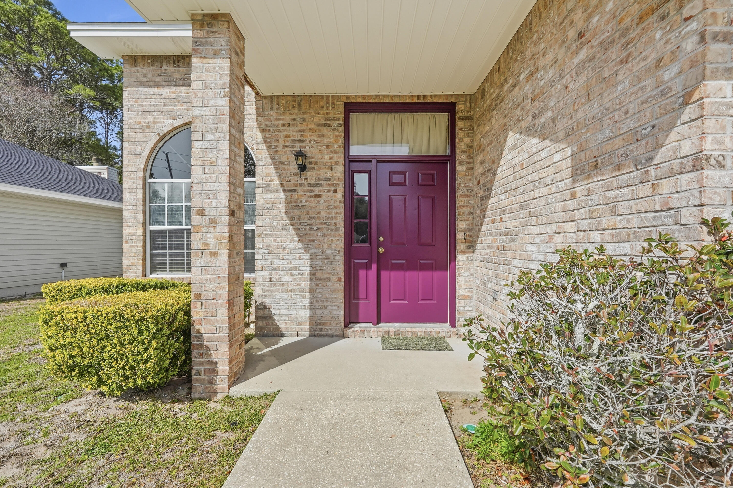 VALPARAISO PINECREST 6 - Residential