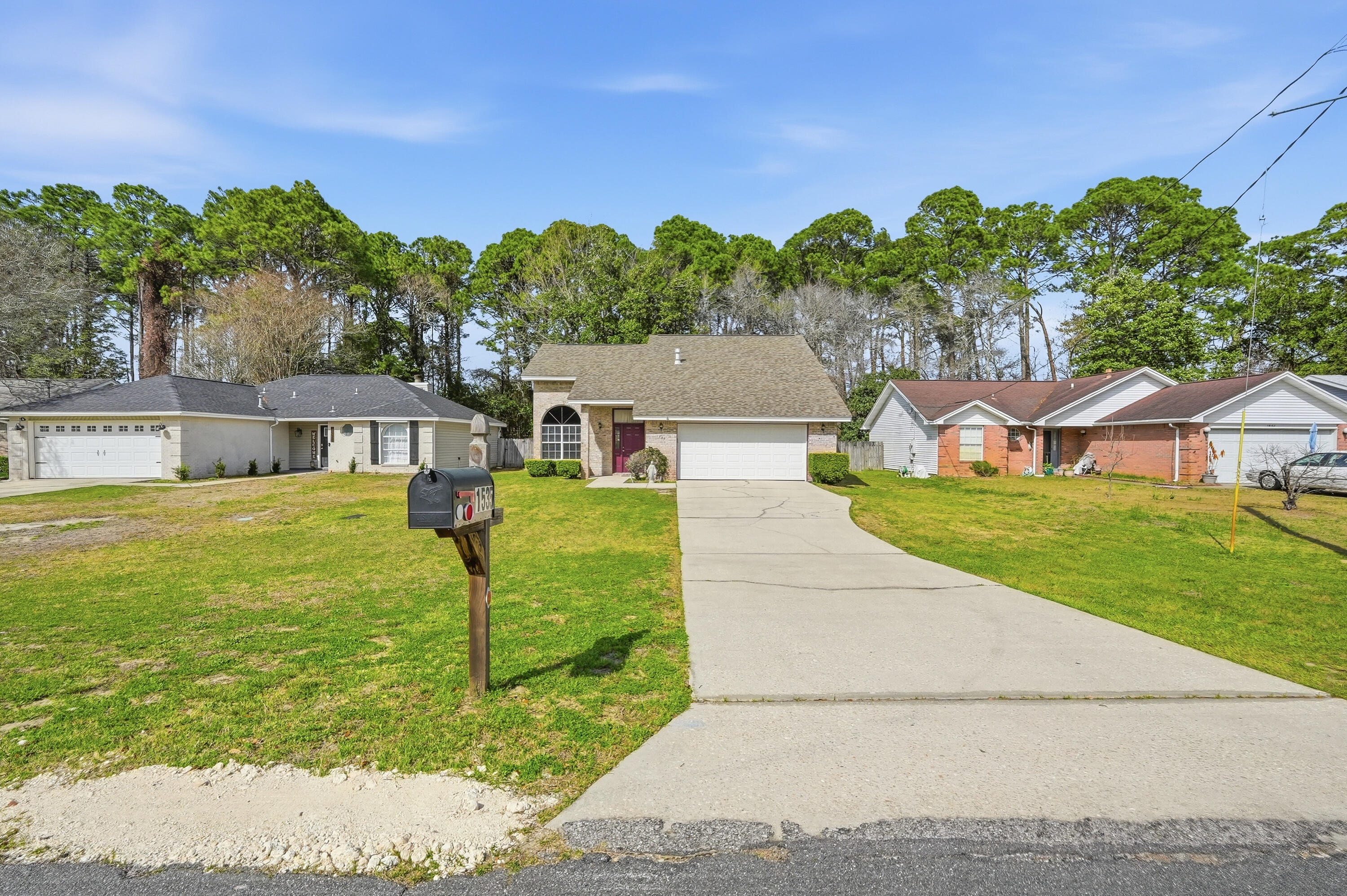 VALPARAISO PINECREST 6 - Residential