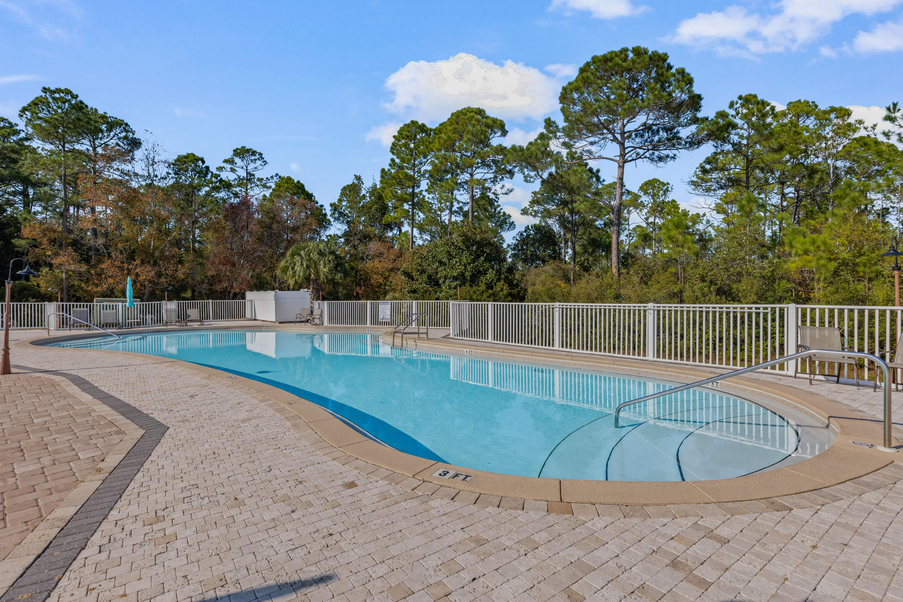 SEAGROVE HIGHLANDS - Residential