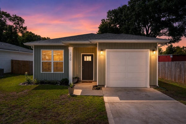 2930 MCCARTY AVE, CRESTVIEW, FL 32539 - Image b3d8a2cdf7e3294cd6b13ef74ed31bbc/4031732199