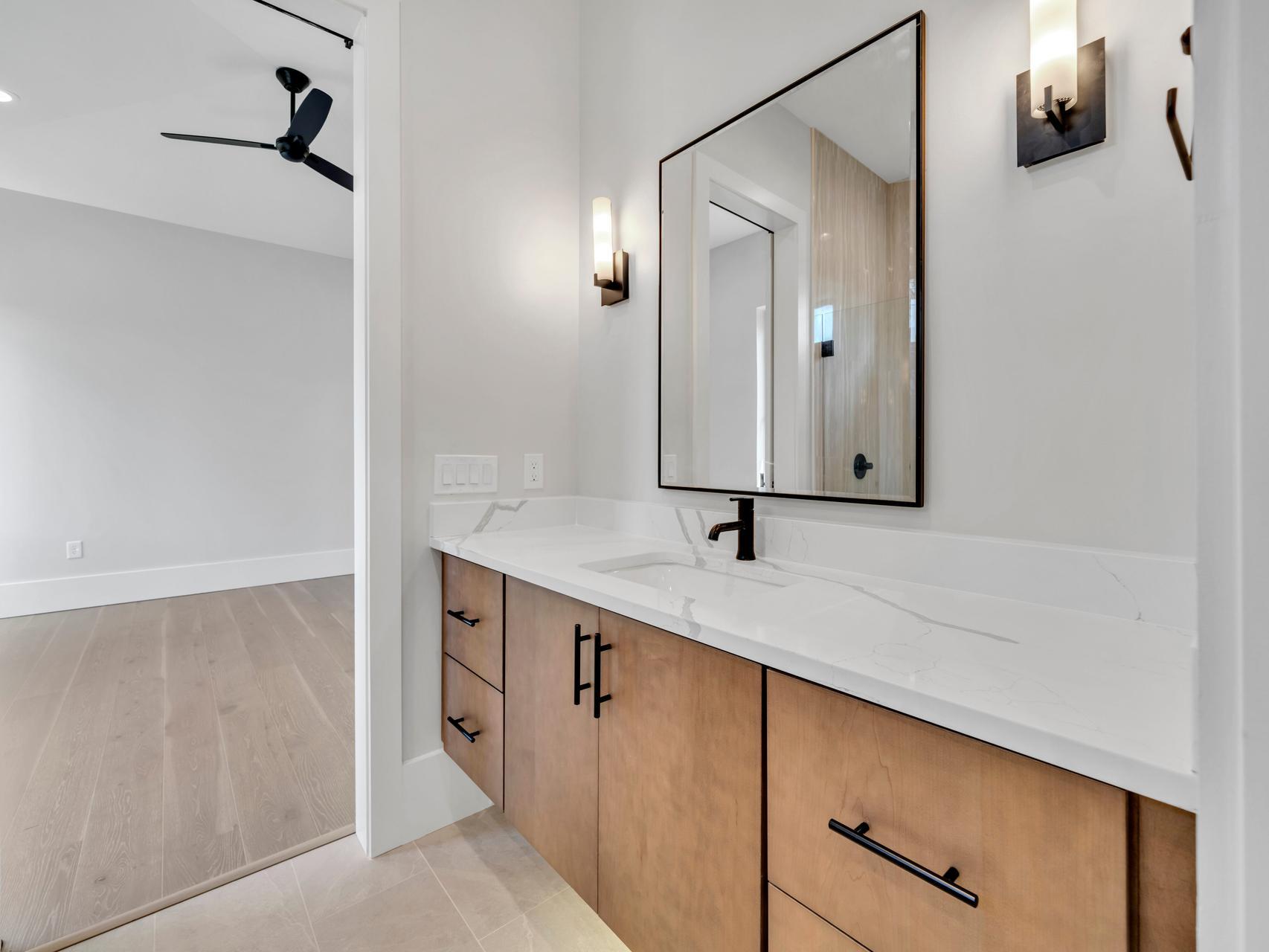 KELLY PLANTATION S/D - Residential Lease