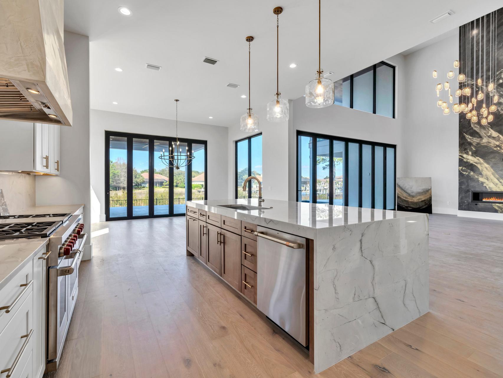 KELLY PLANTATION S/D - Residential Lease