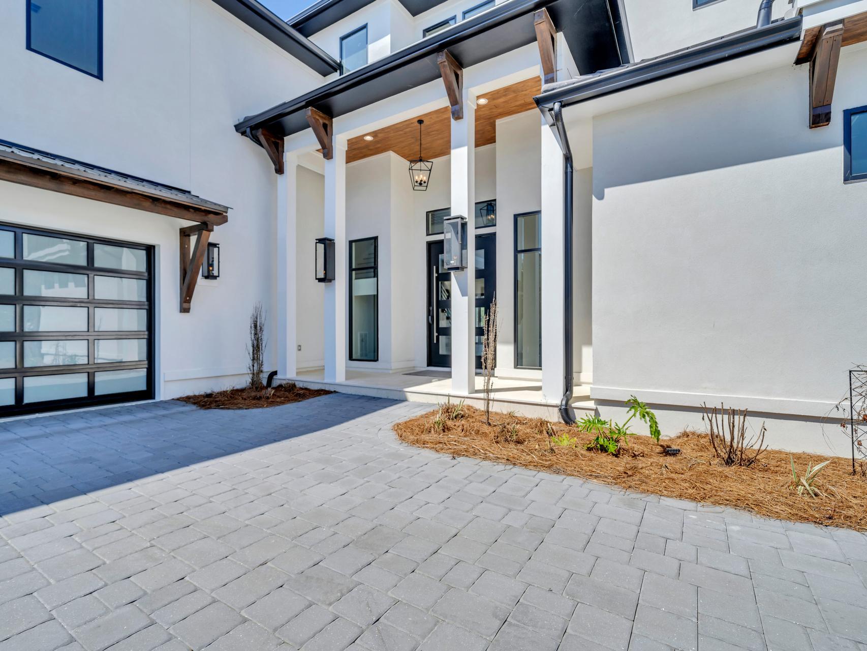 KELLY PLANTATION S/D - Residential Lease