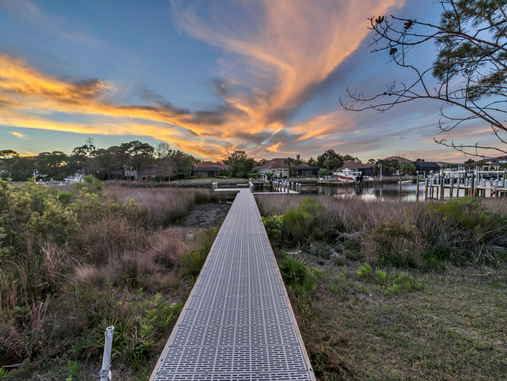 KELLY PLANTATION S/D - Residential Lease