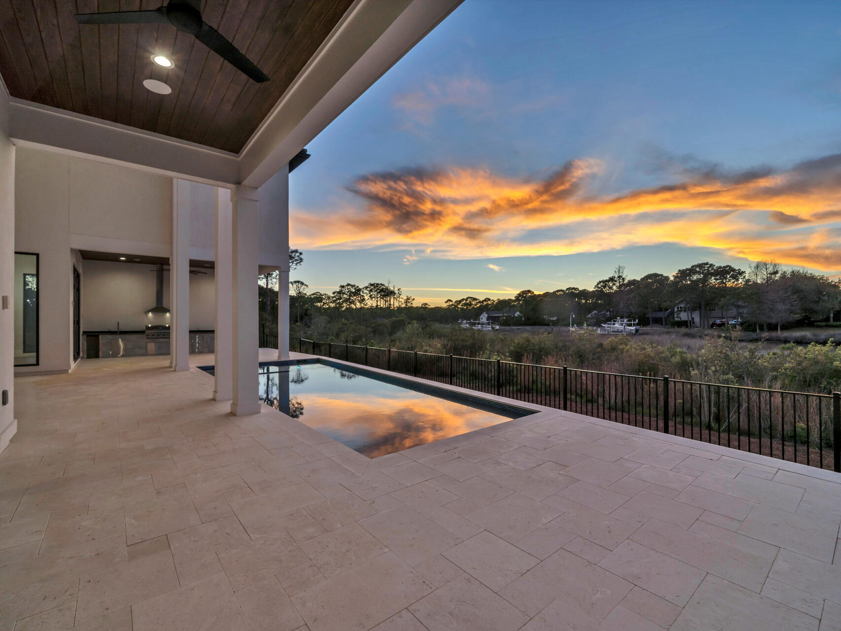 KELLY PLANTATION S/D - Residential Lease