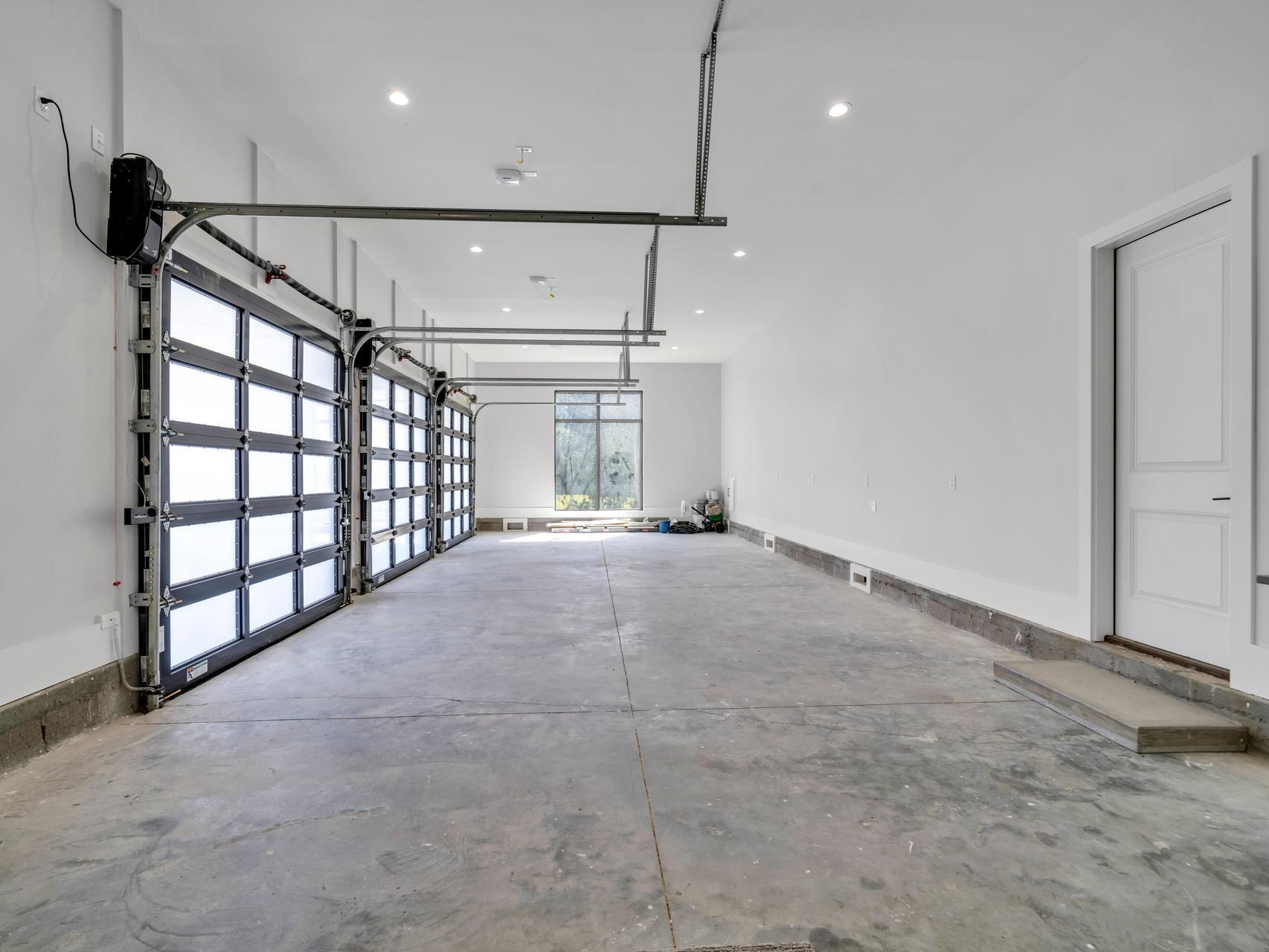 KELLY PLANTATION S/D - Residential Lease