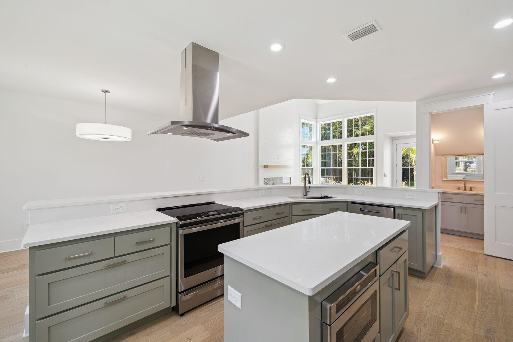 EAGLE BAY - Residential