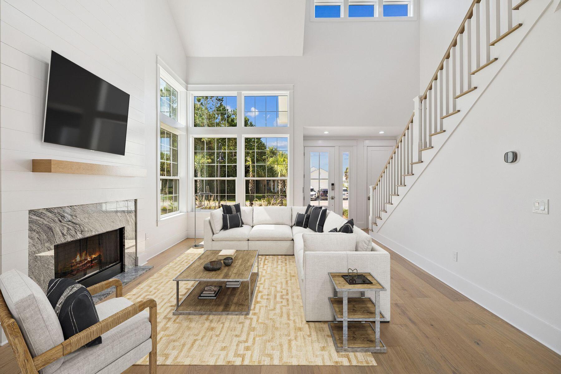 EAGLE BAY - Residential