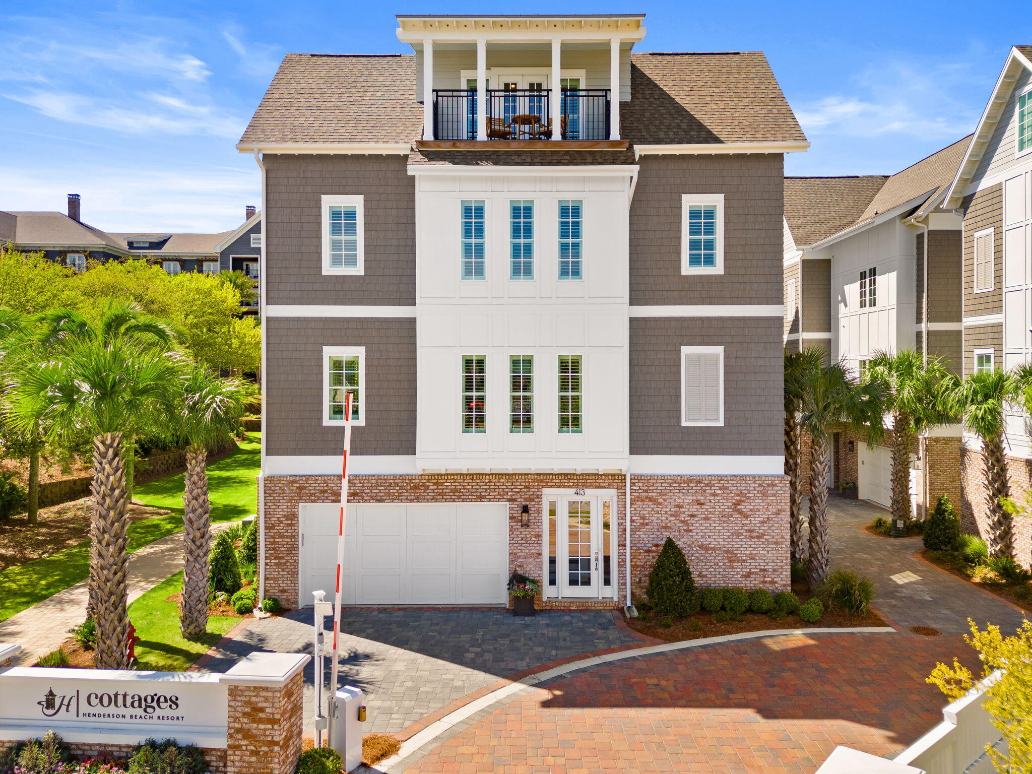 Henderson Cottages - Residential