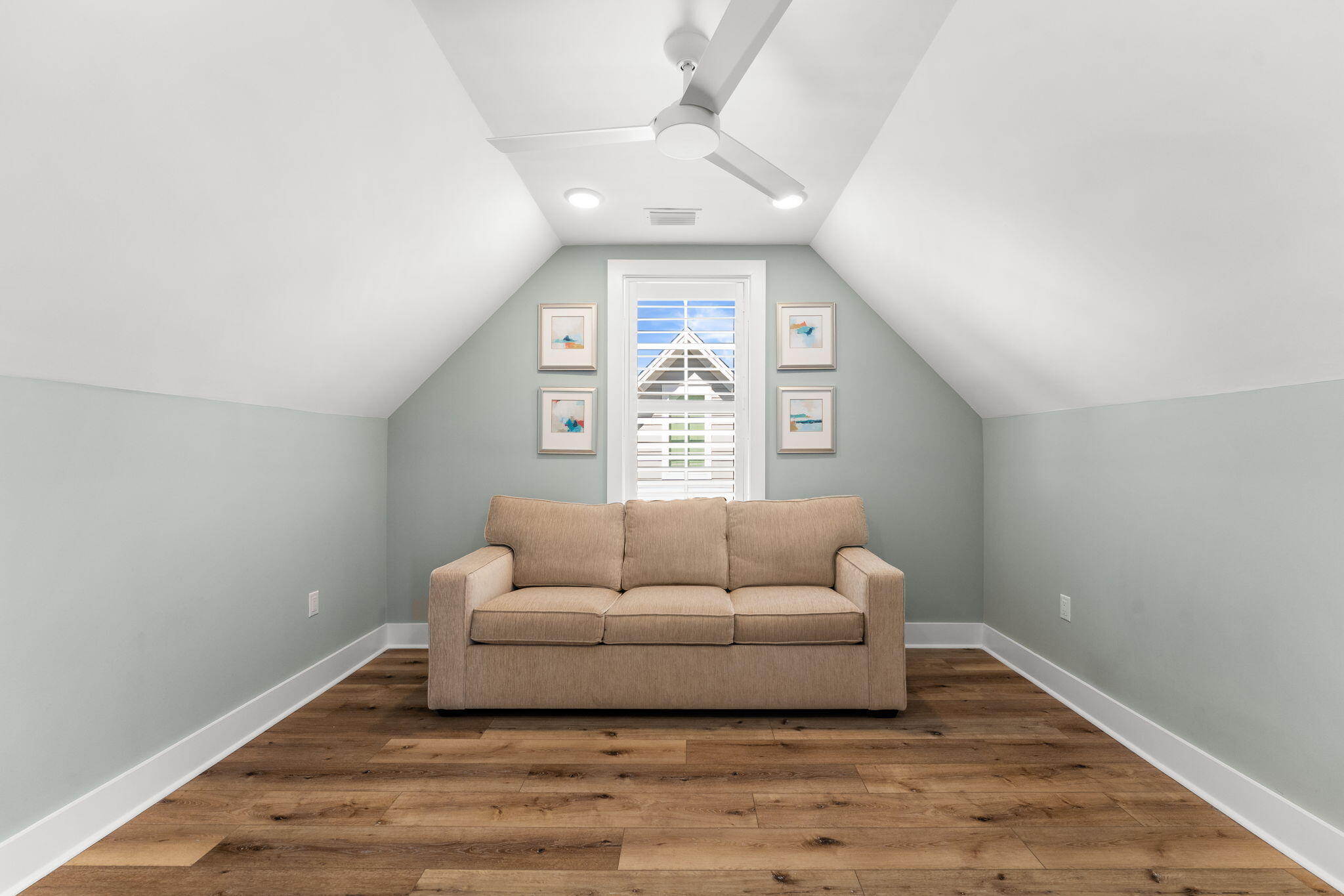 Henderson Cottages - Residential