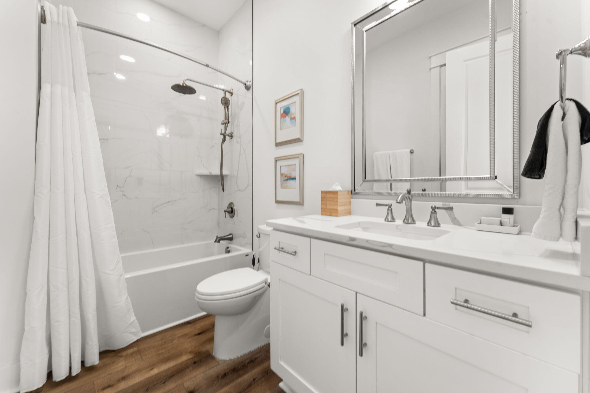 Henderson Cottages - Residential