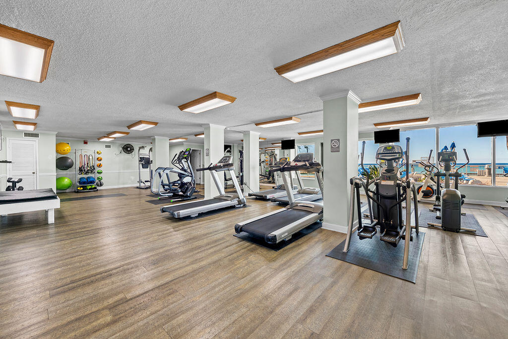 REGENCY TOWERS CONDO - Residential