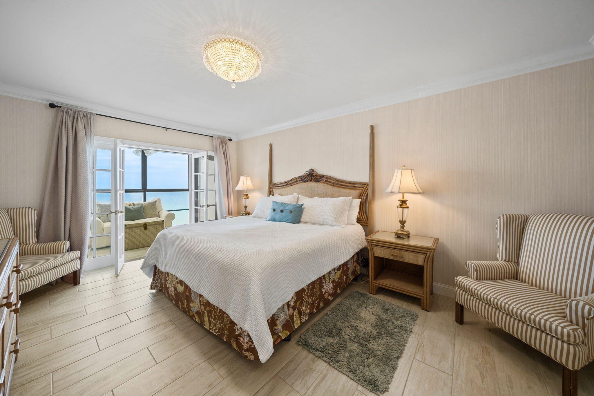 REGENCY TOWERS CONDO - Residential