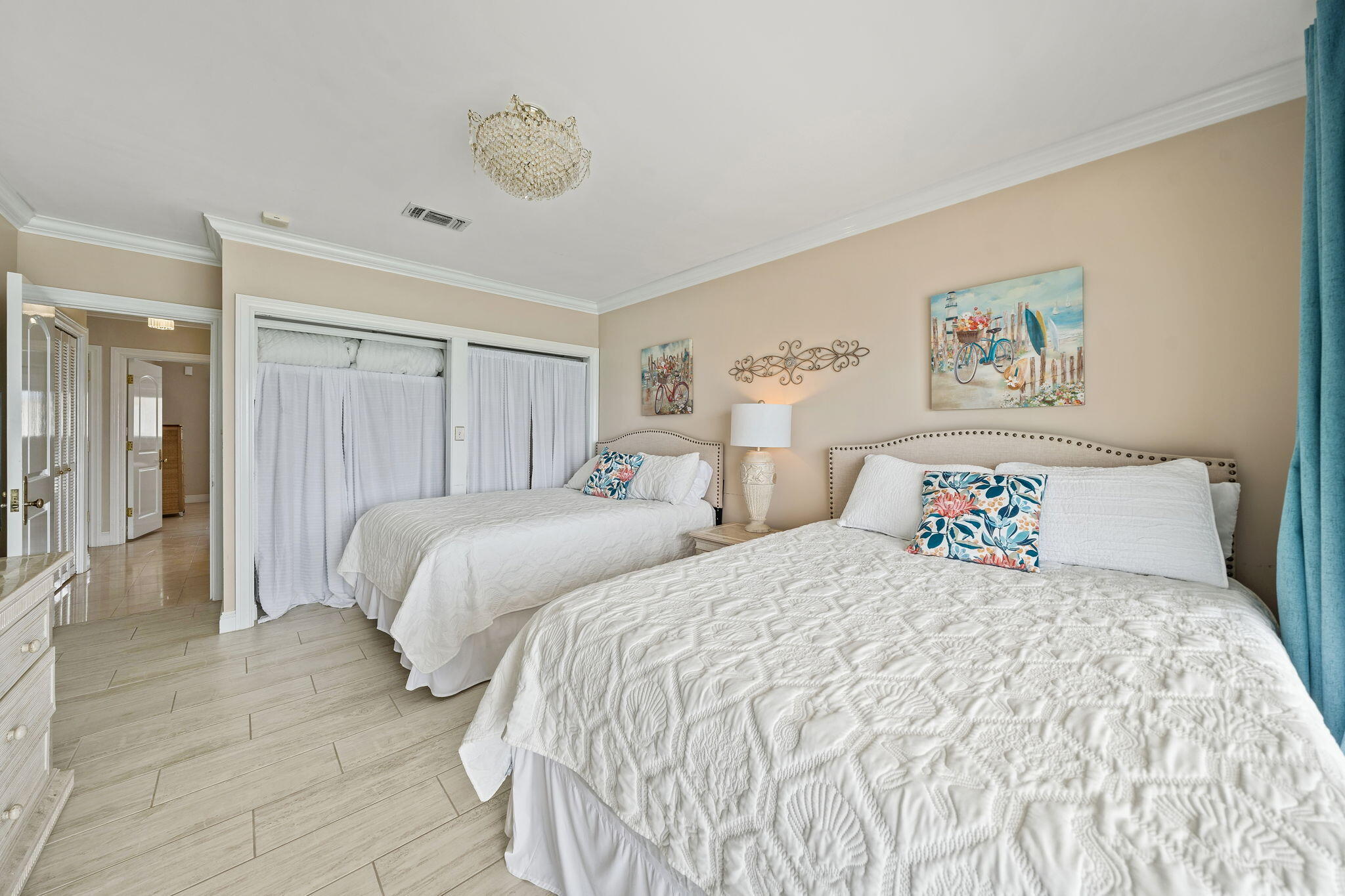 REGENCY TOWERS CONDO - Residential