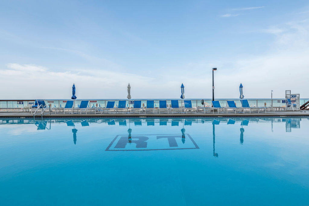 REGENCY TOWERS CONDO - Residential