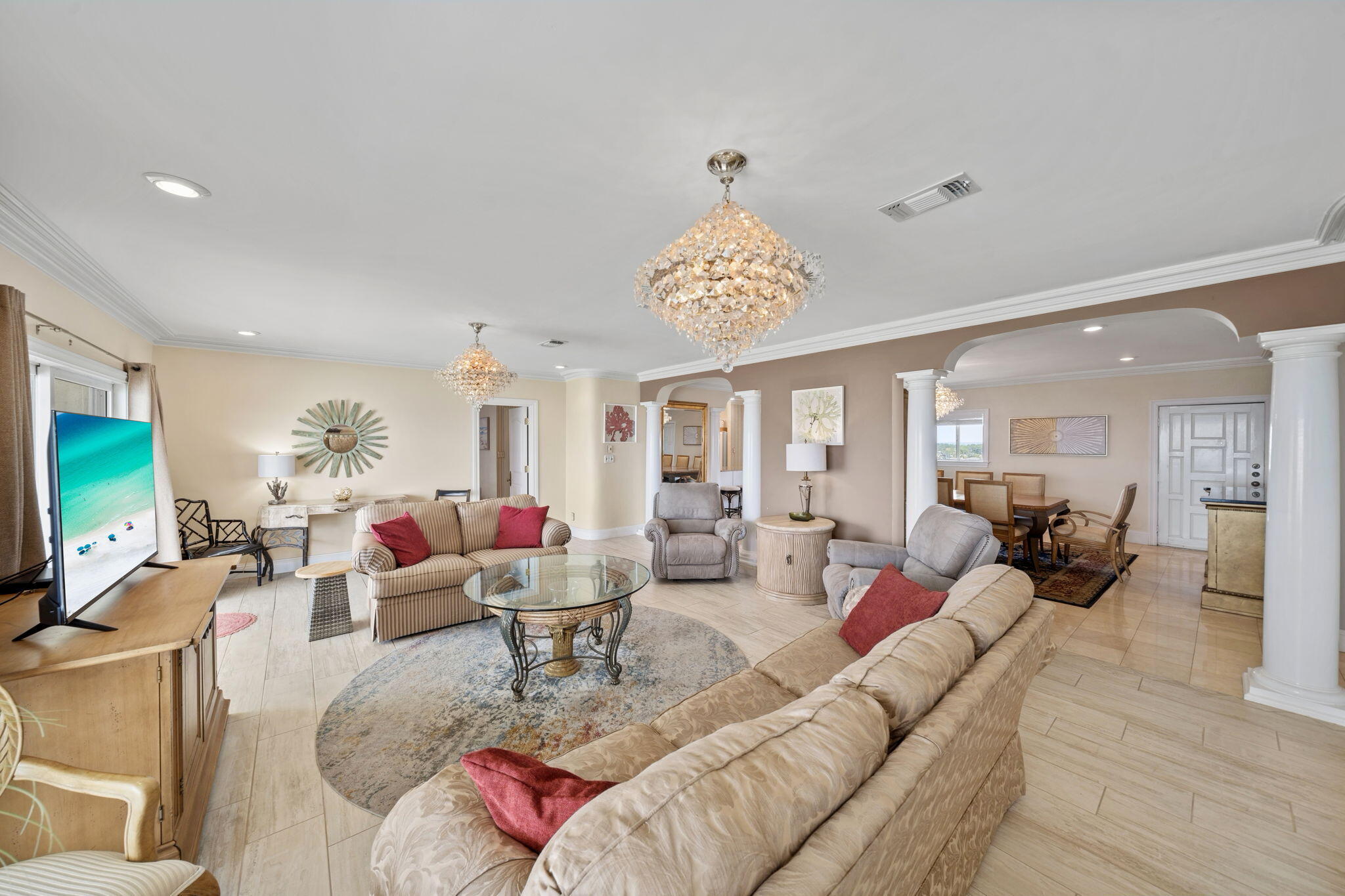 REGENCY TOWERS CONDO - Residential