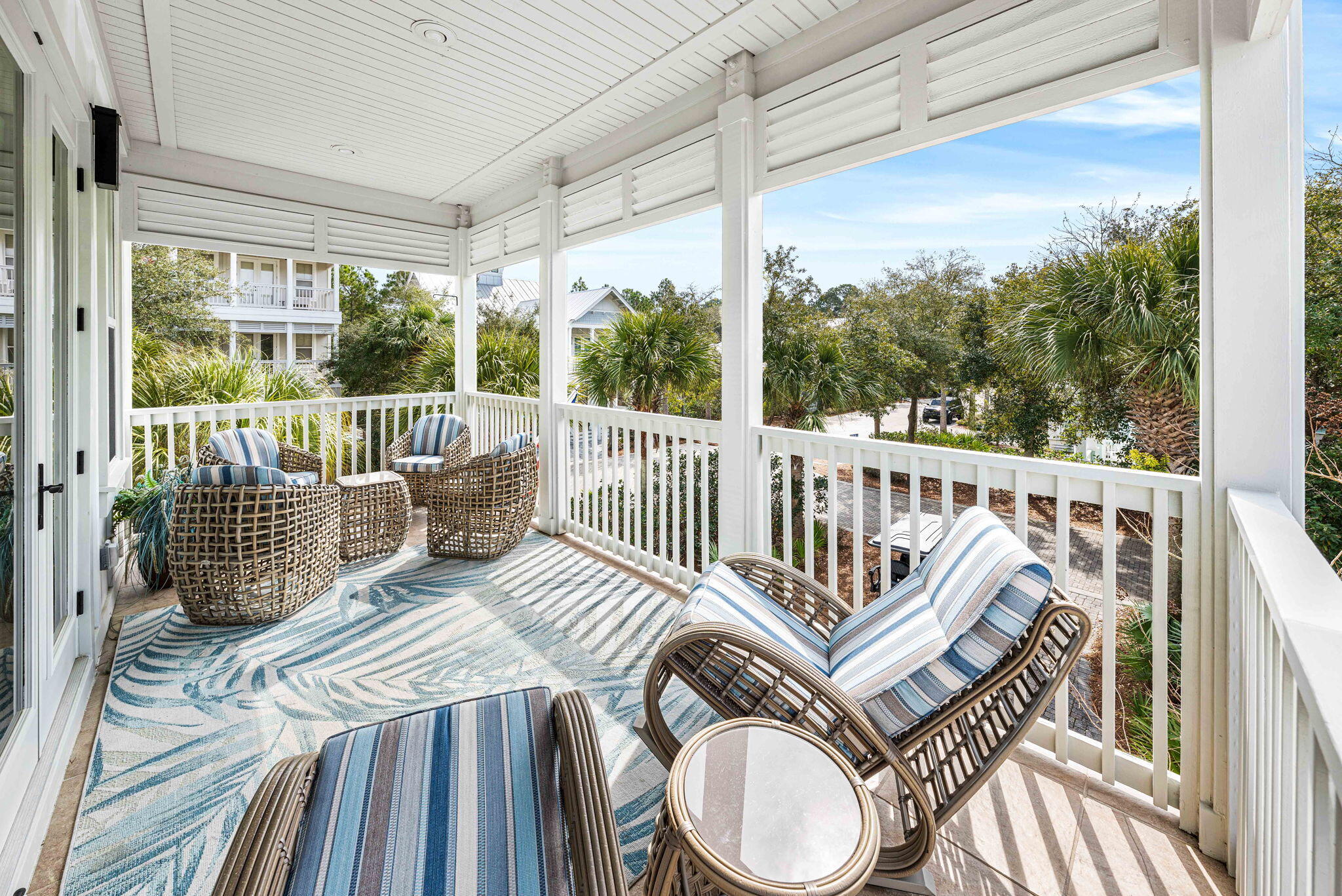 COTTAGES AT EASTERN LAKE - Residential