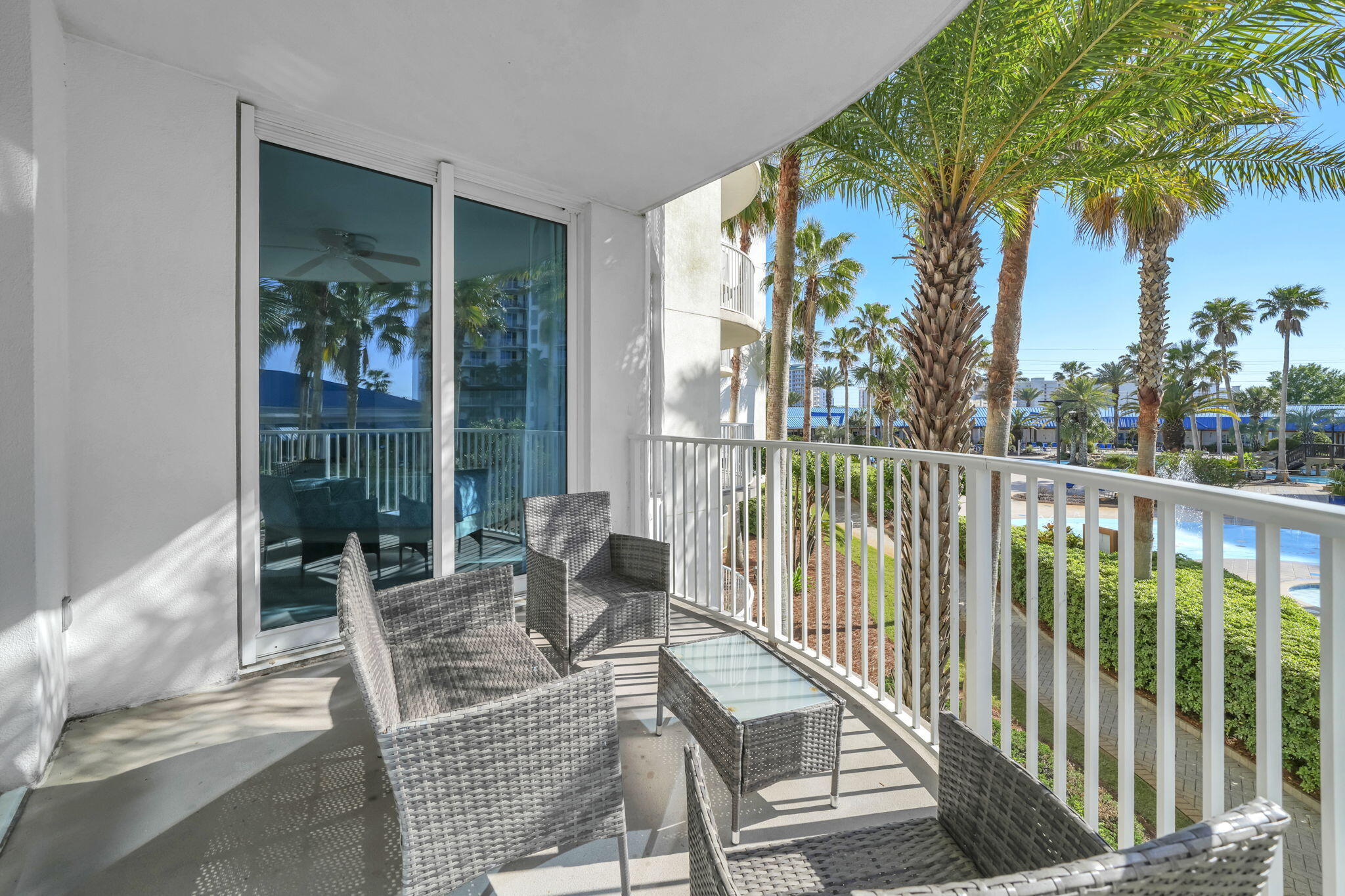 THE PALMS OF DESTIN - Residential