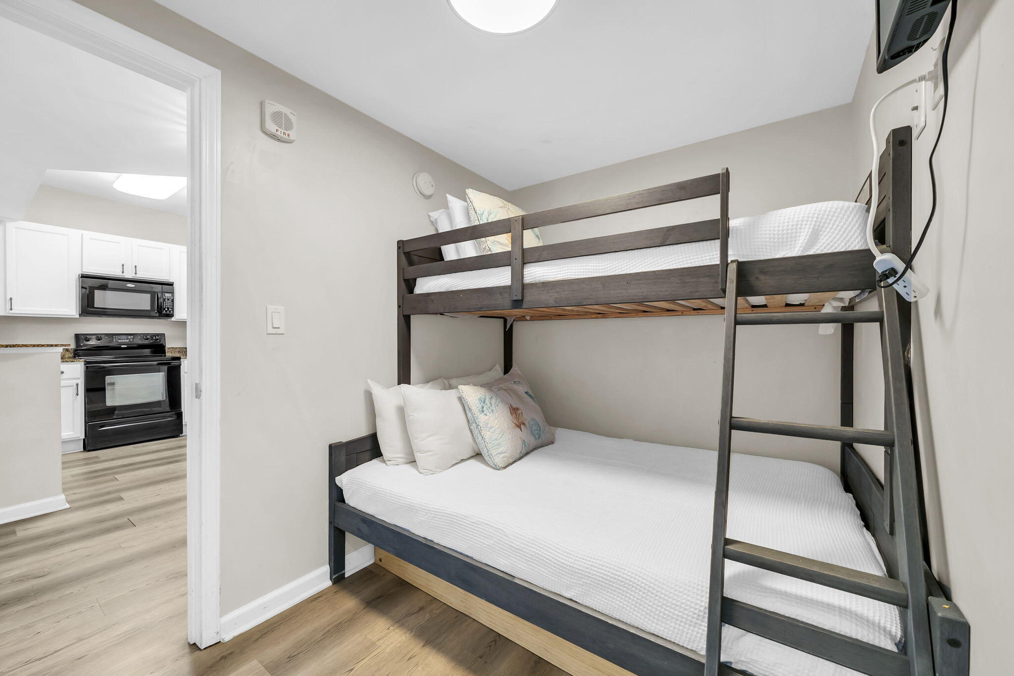 THE PALMS OF DESTIN - Residential