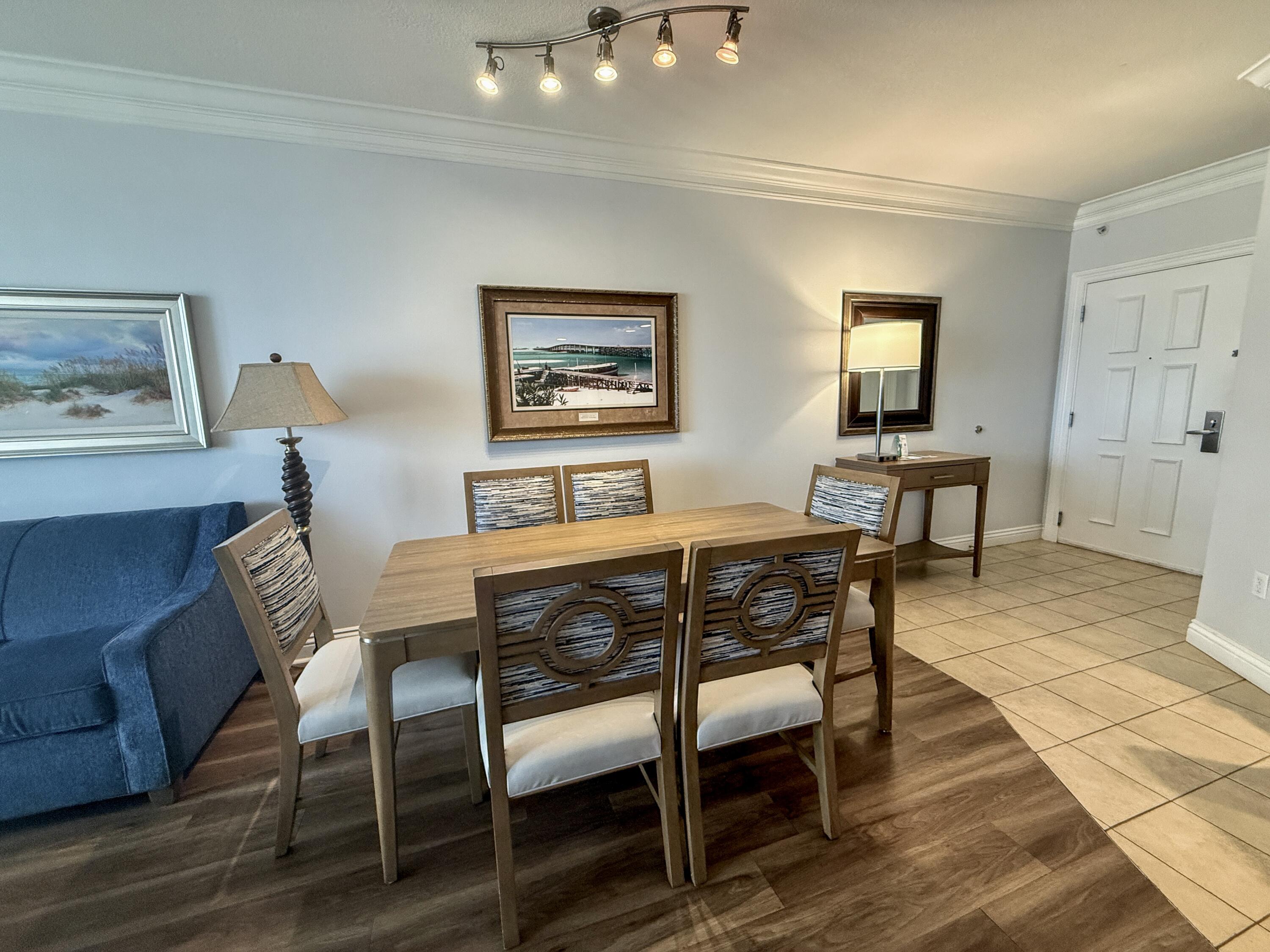 EMERALD GRANDE - Residential