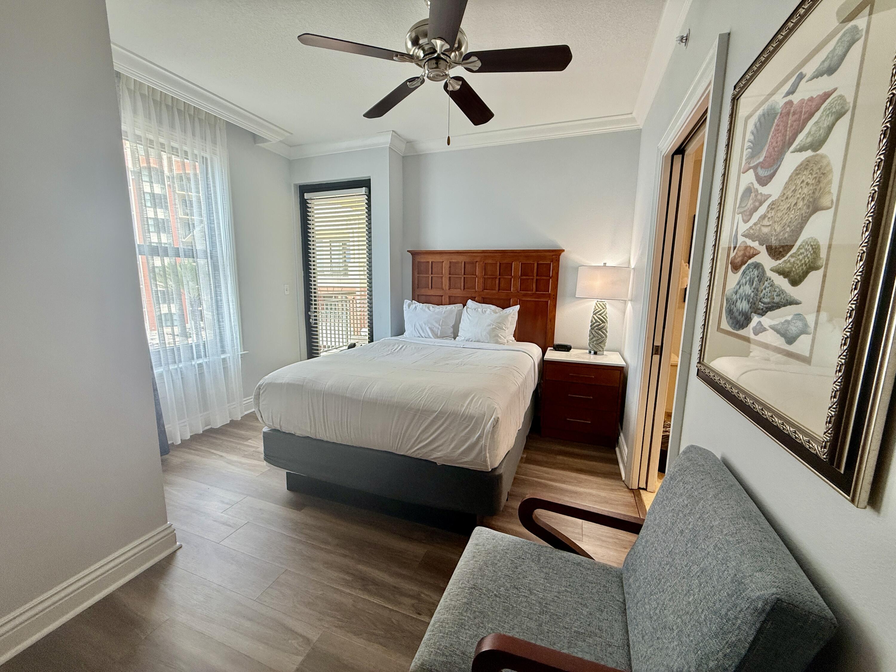 EMERALD GRANDE - Residential