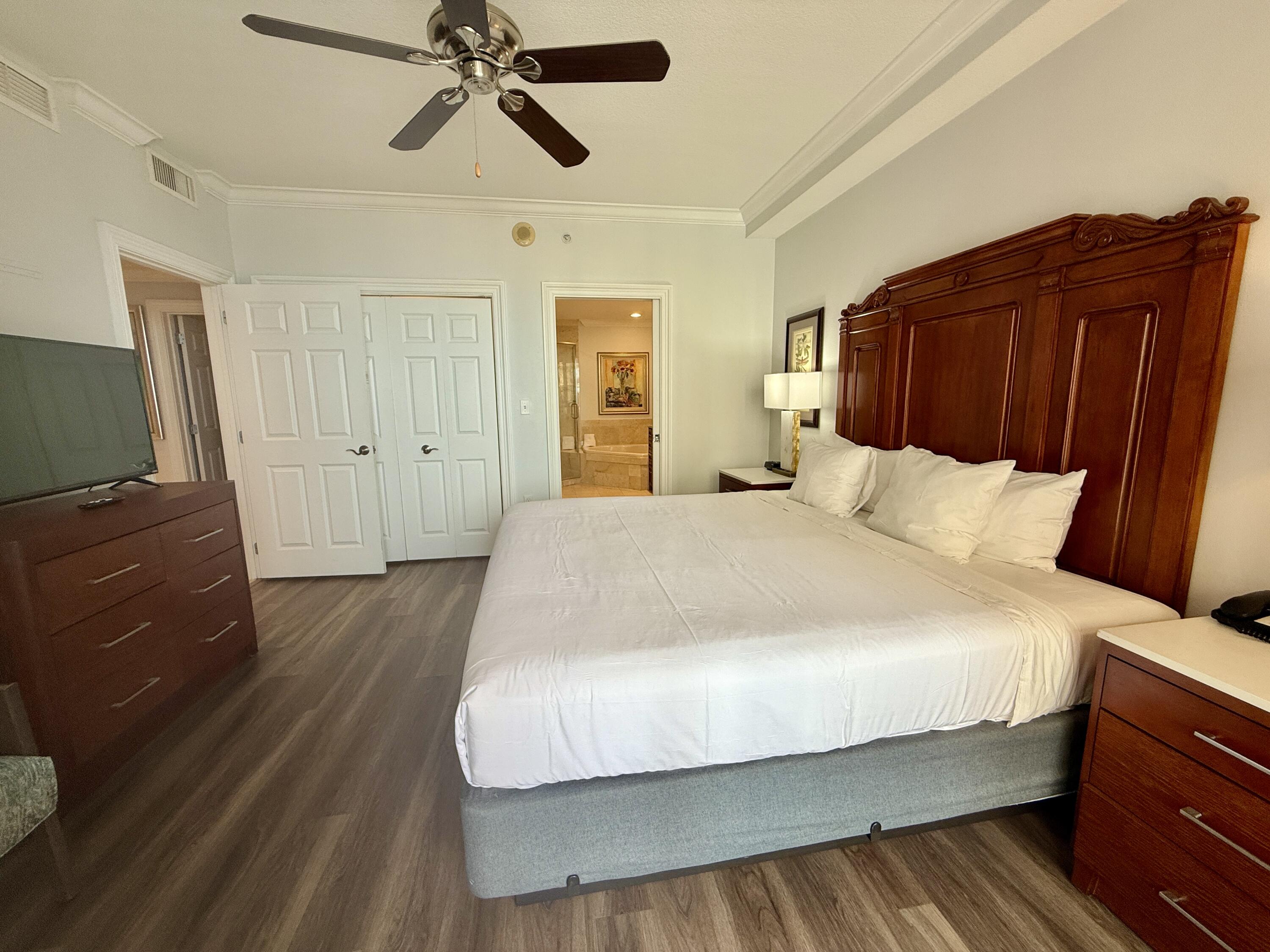 EMERALD GRANDE - Residential