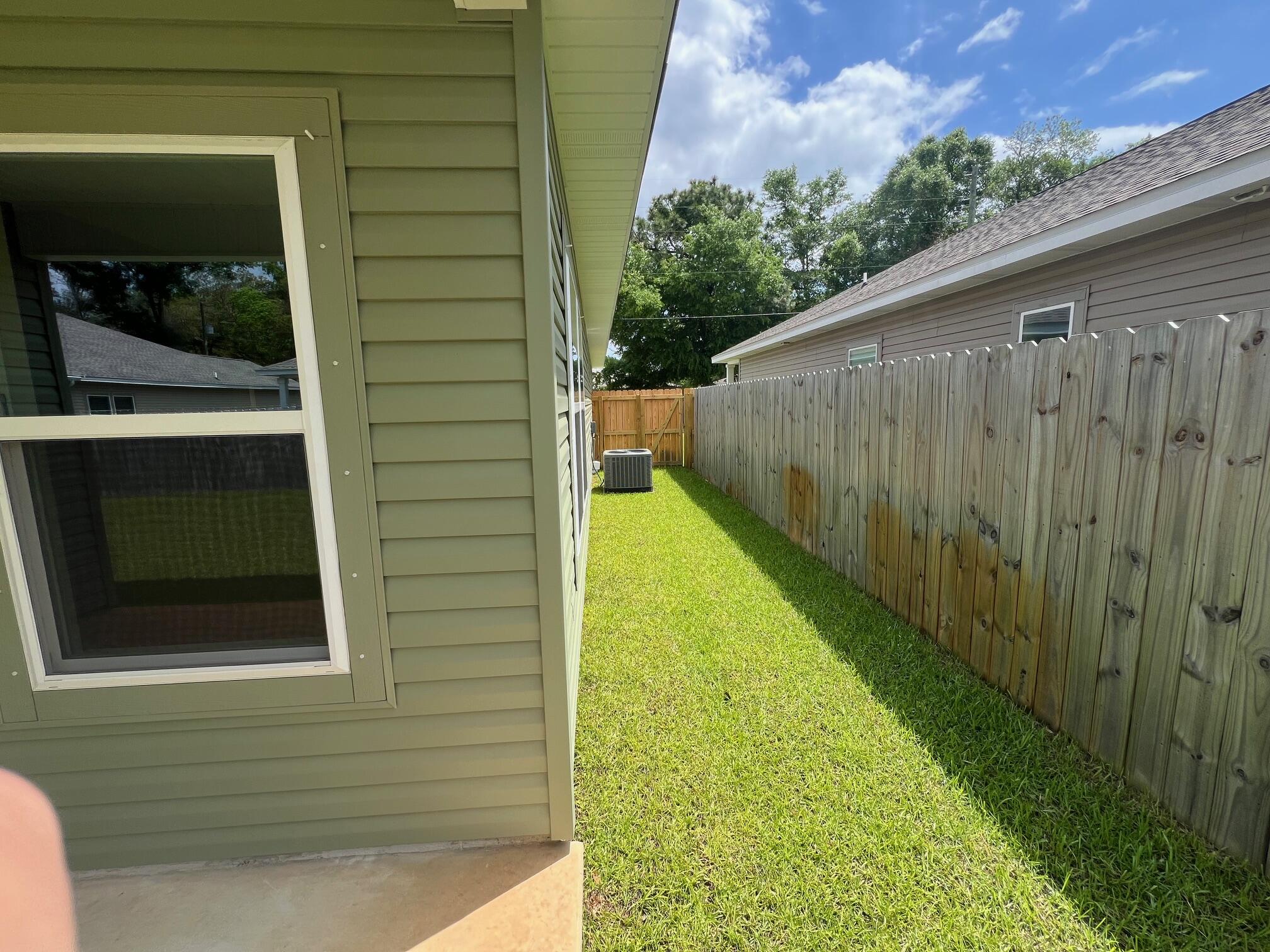 SILAS GIBSON - Residential