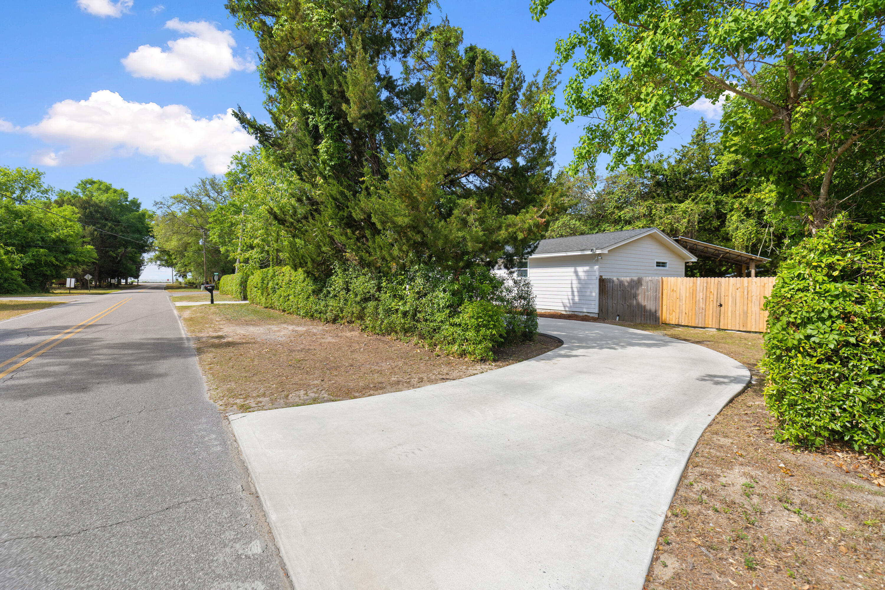 CHOCTAW BEACH - Residential