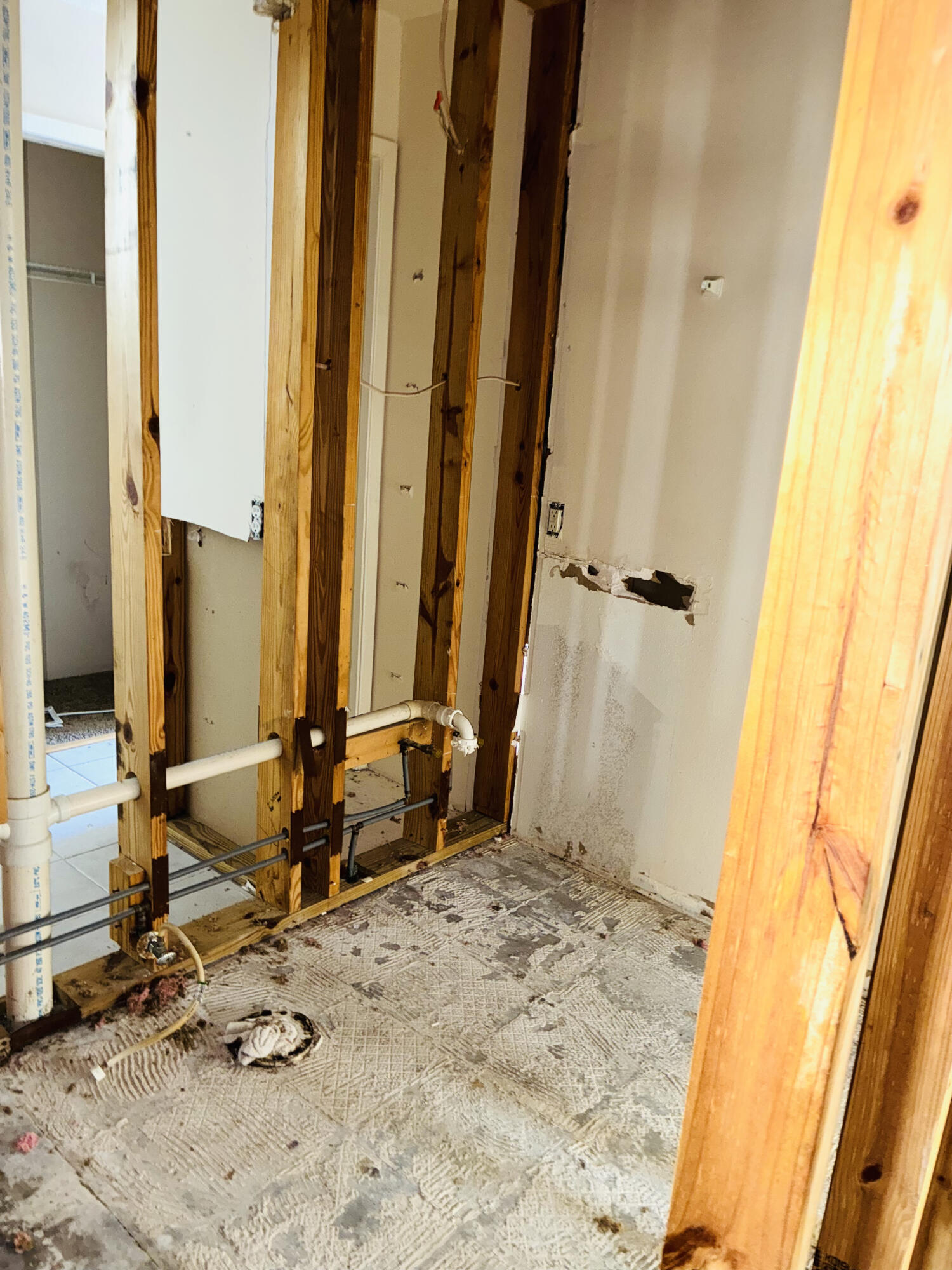 NO RECORDED SUBDIVISION - Residential