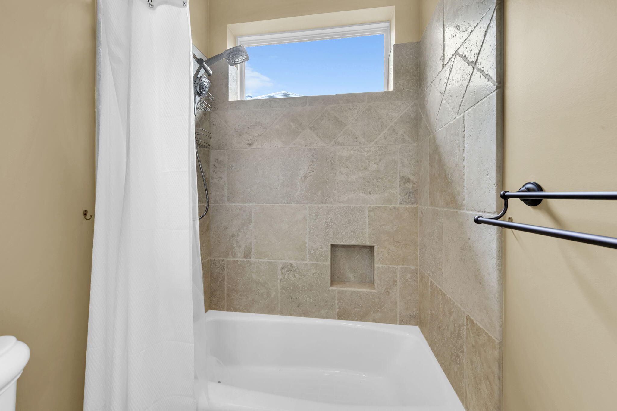 REGATTA BAY PH 1 - Residential