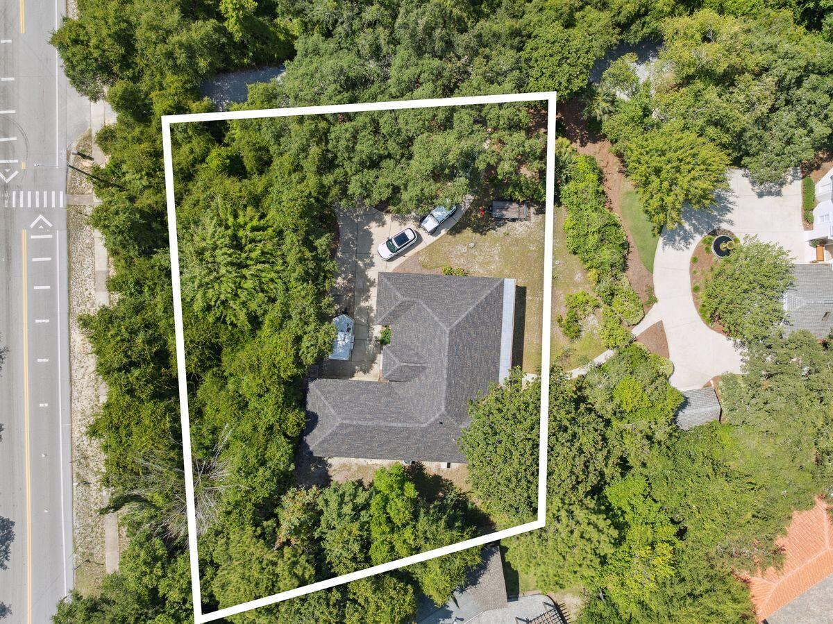 RESUB OF KELLYS ADD TO DESTIN PARTS OF LOTS 1-3 BLK 6 - Residential