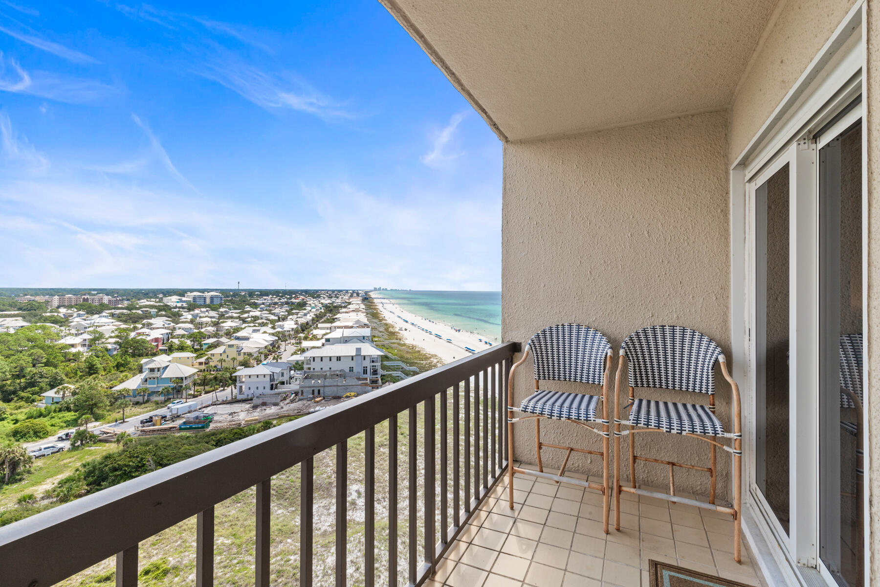 PINNACLE PORT PHASE I - Residential