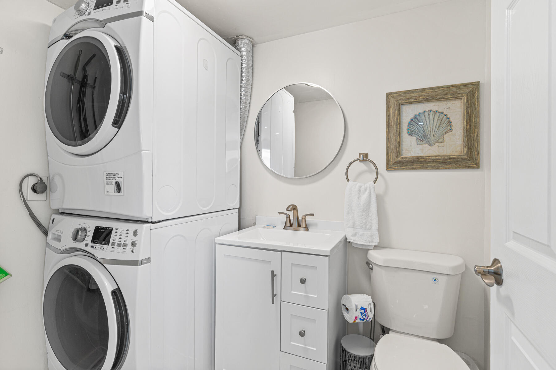 PINNACLE PORT PHASE I - Residential