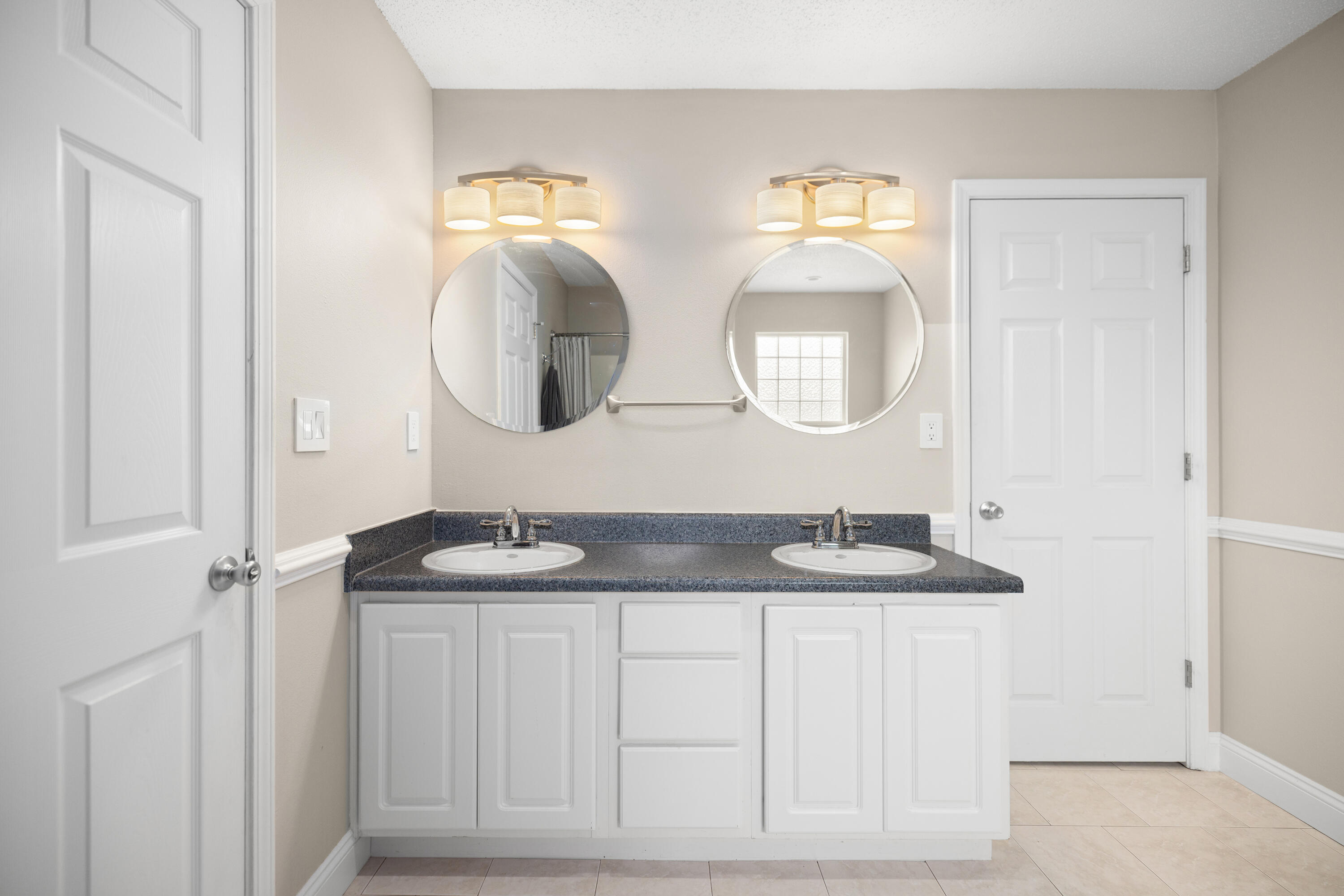 REDSTONE ESTATES - Residential