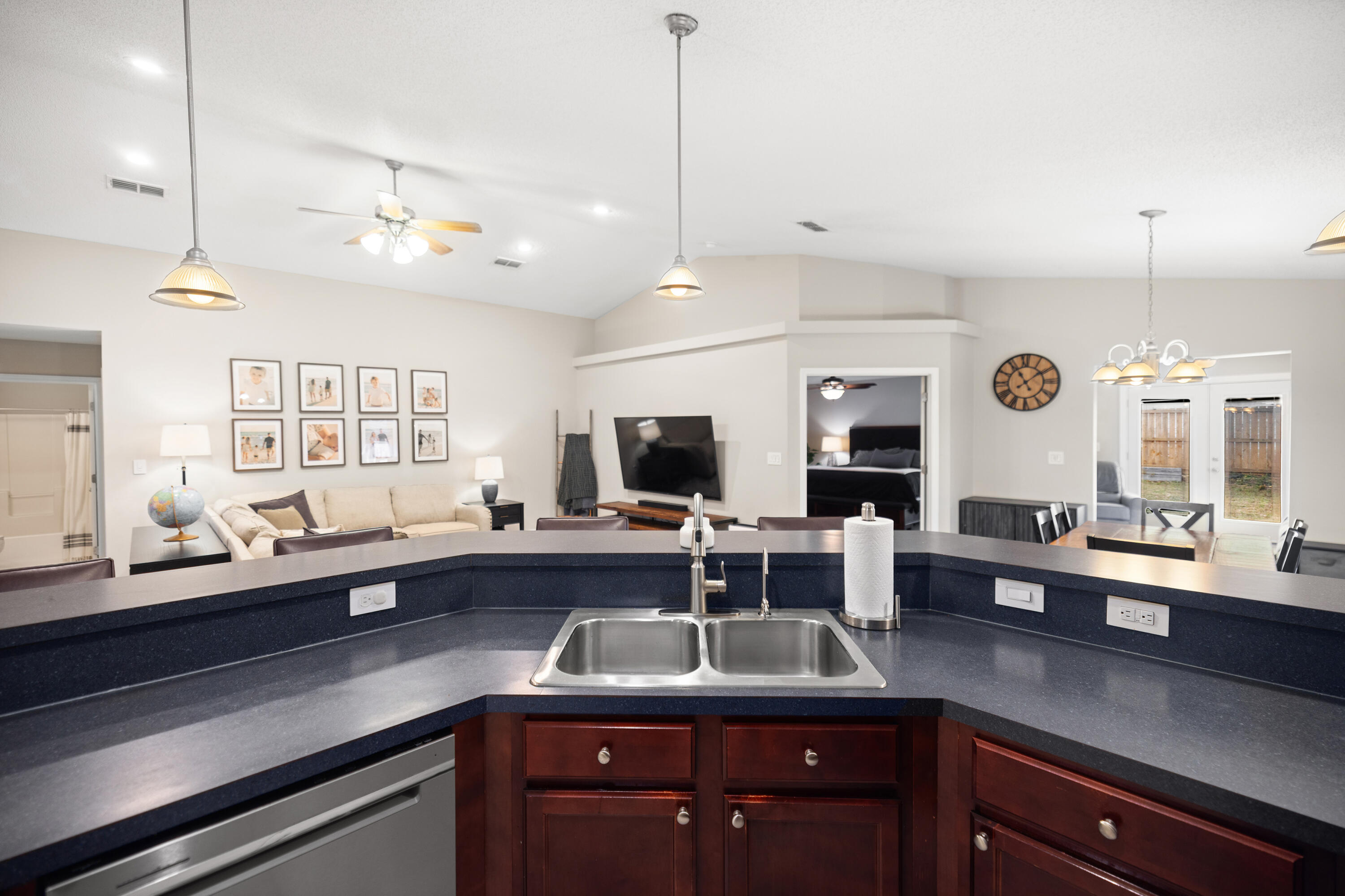 REDSTONE ESTATES - Residential