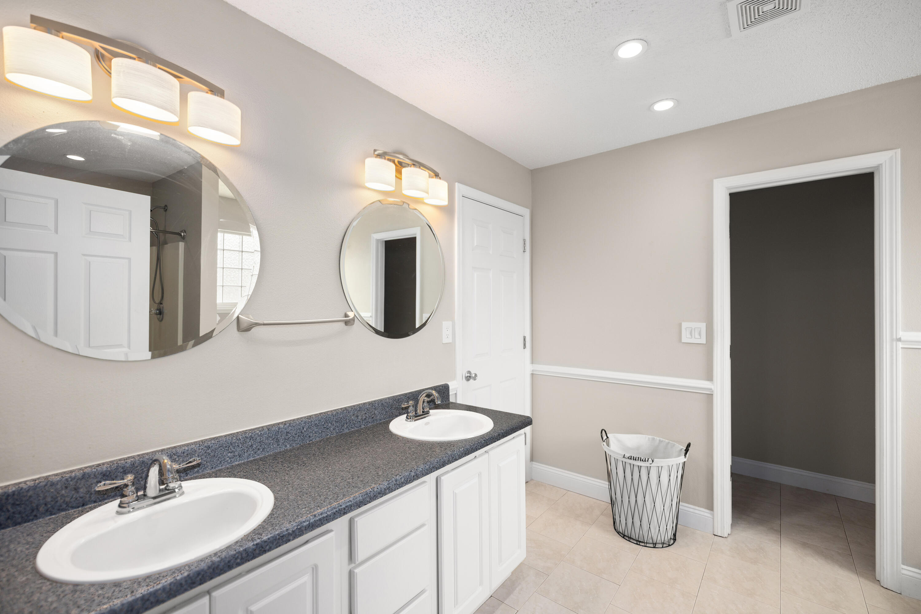 REDSTONE ESTATES - Residential