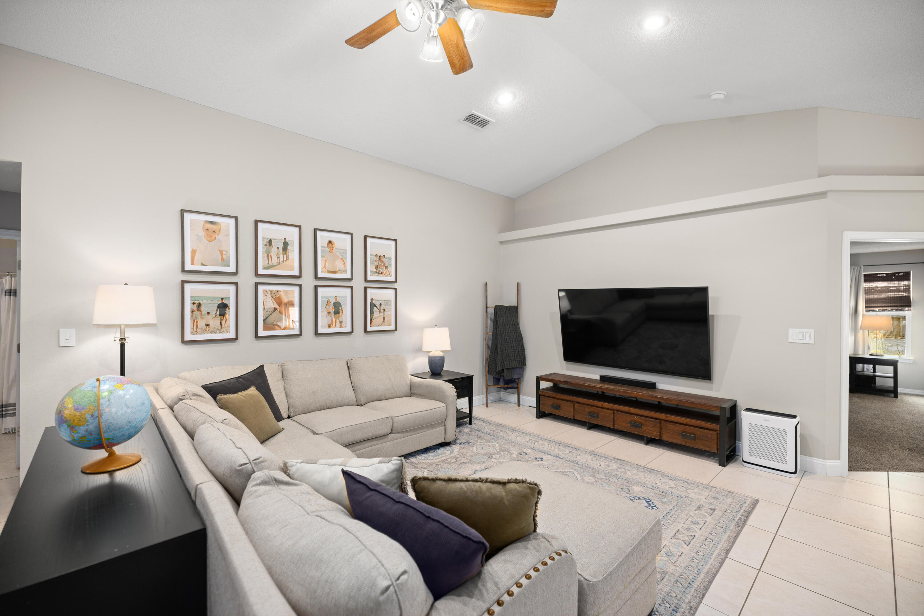 REDSTONE ESTATES - Residential