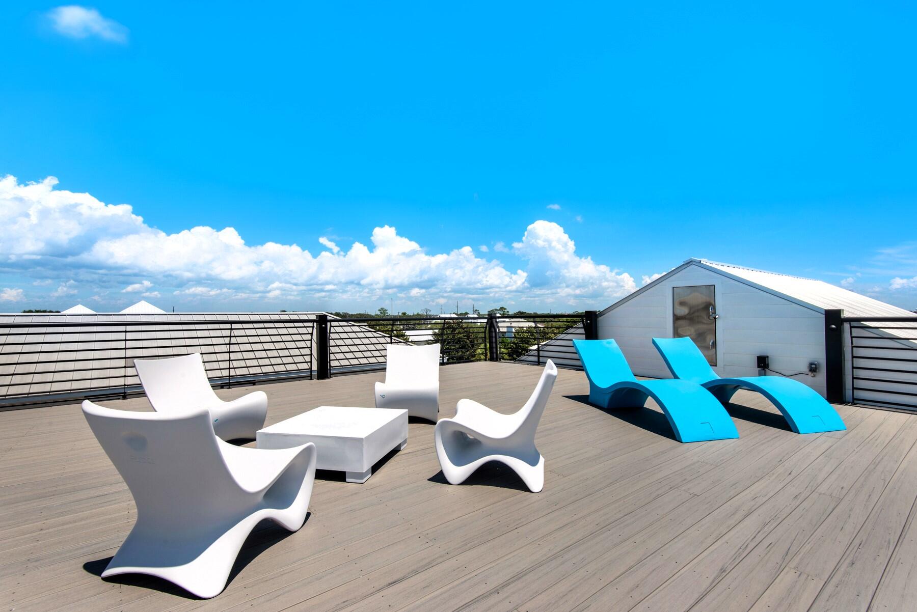 CRYSTAL BEACH - Residential